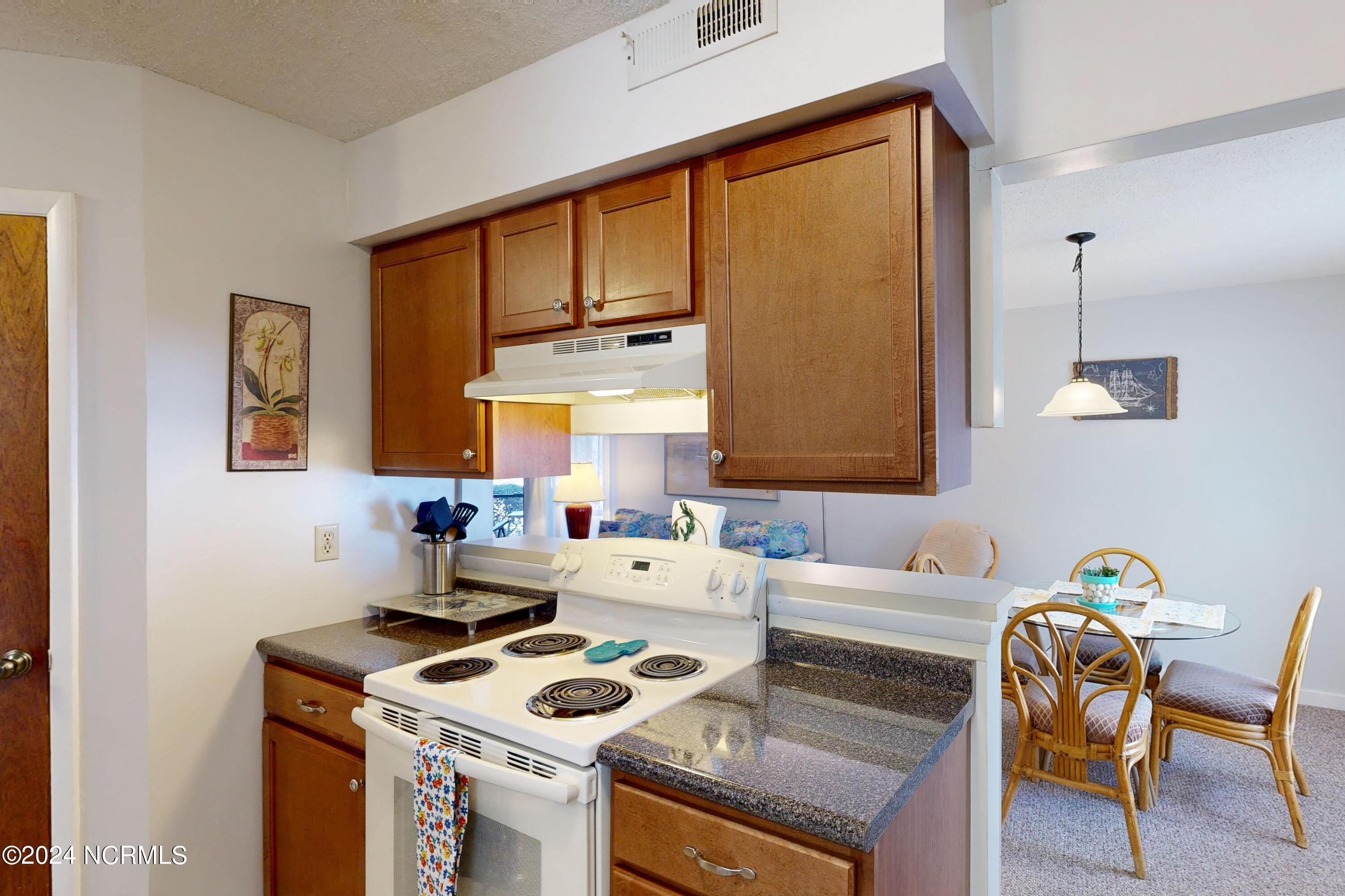 724 Azalea Drive, 443