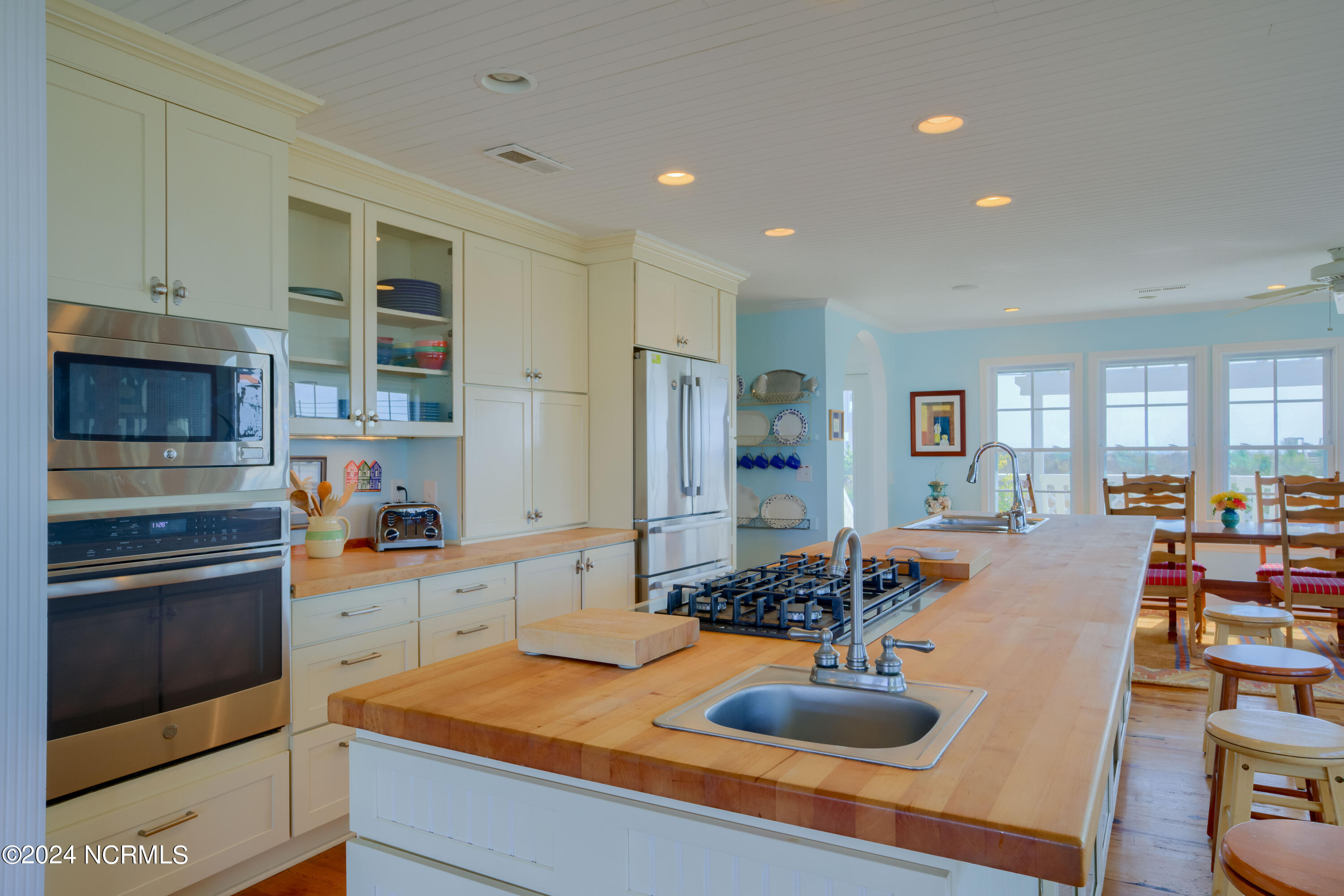 1750/1763 New River Inlet Road