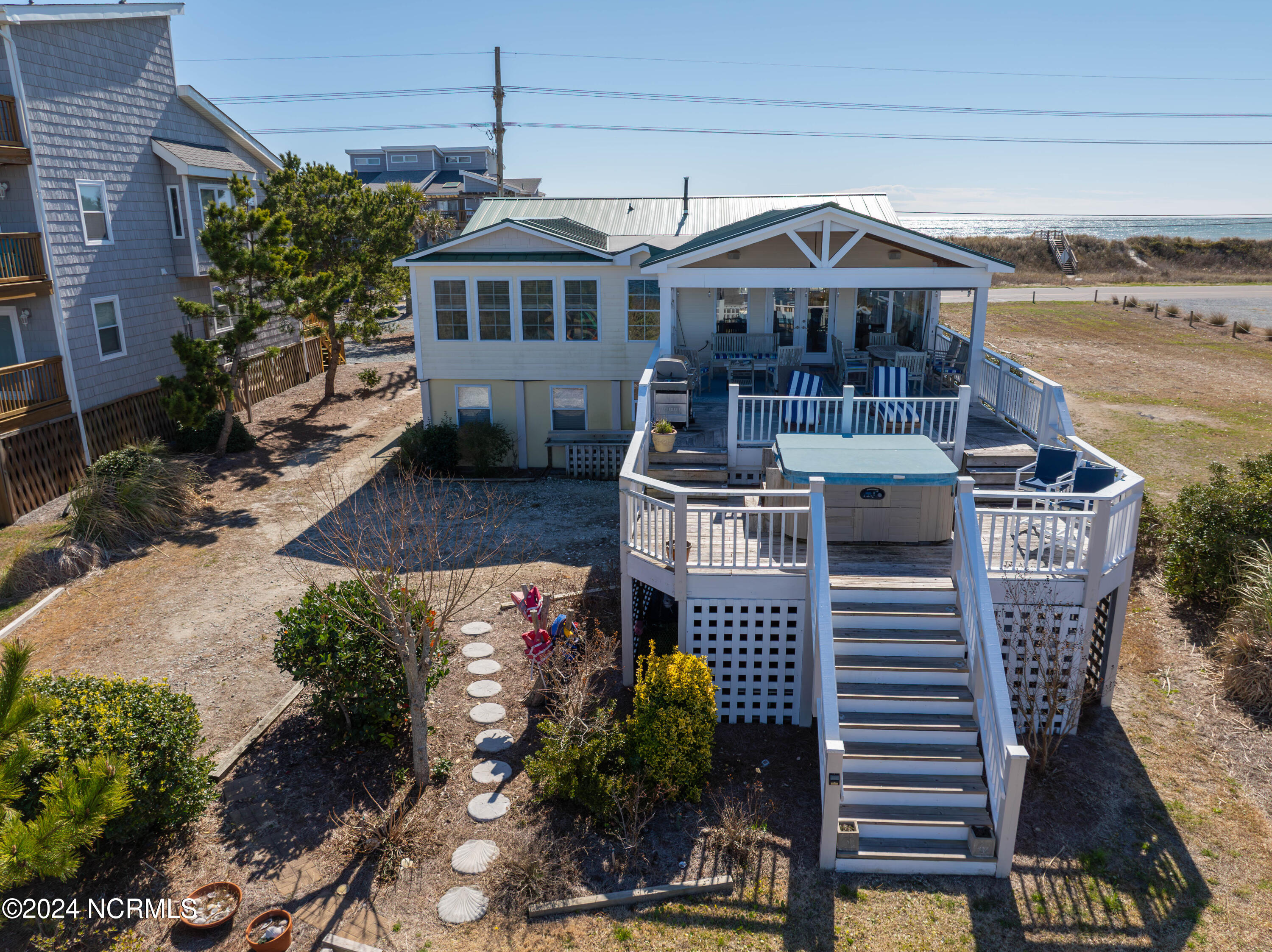 1750/1763 New River Inlet Road