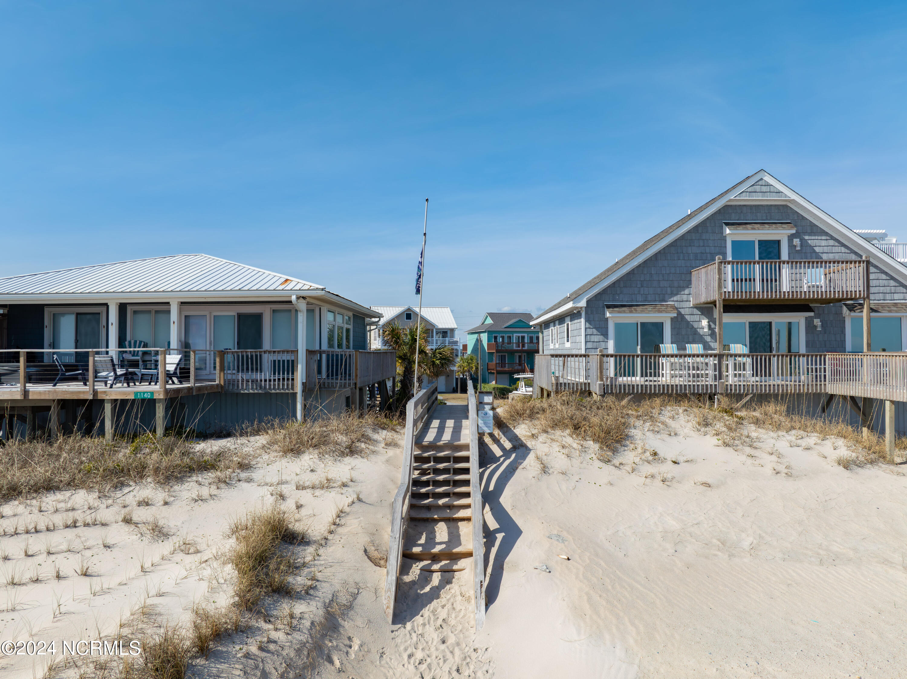 1145 S Topsail Drive, A