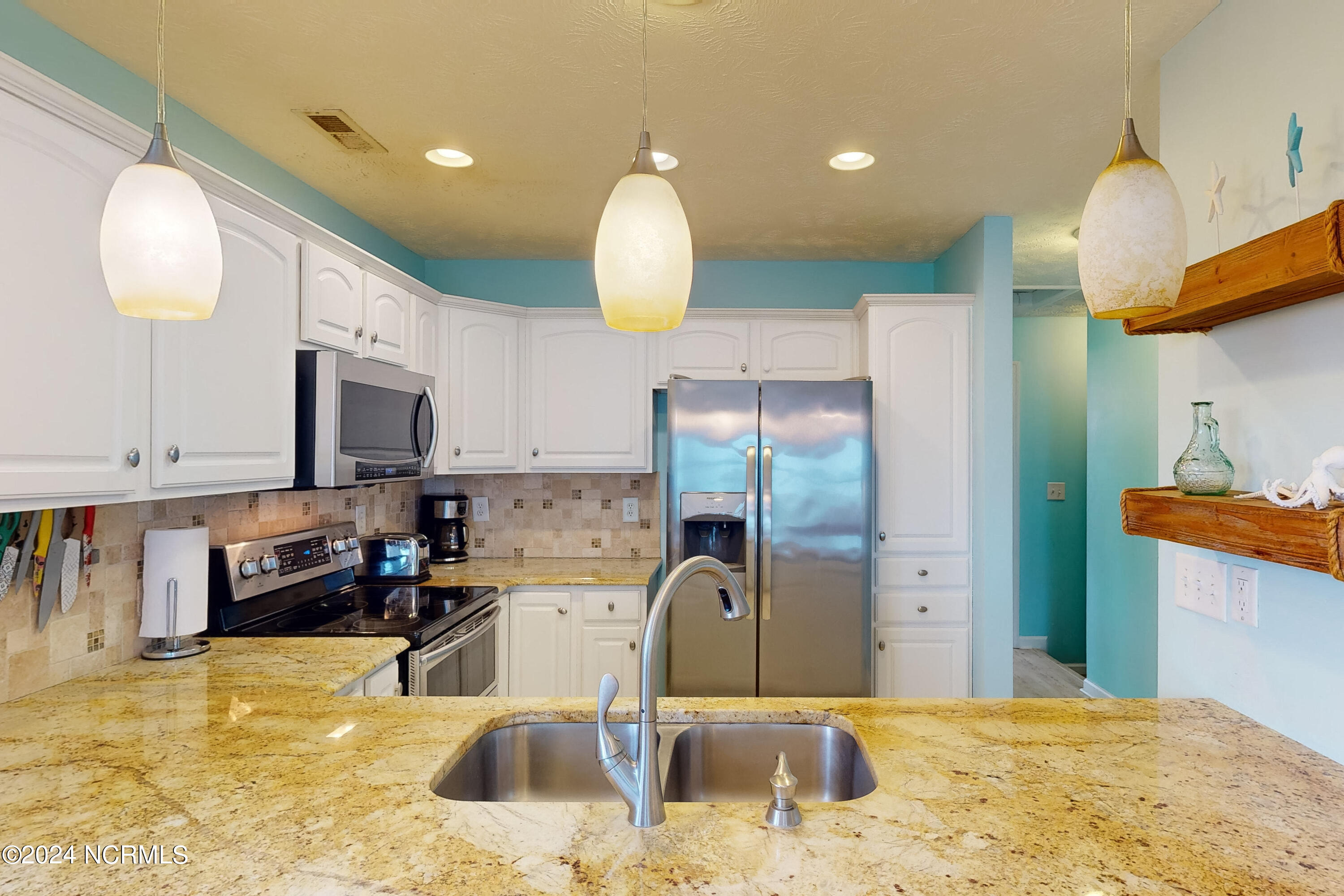 1145 S Topsail Drive, A