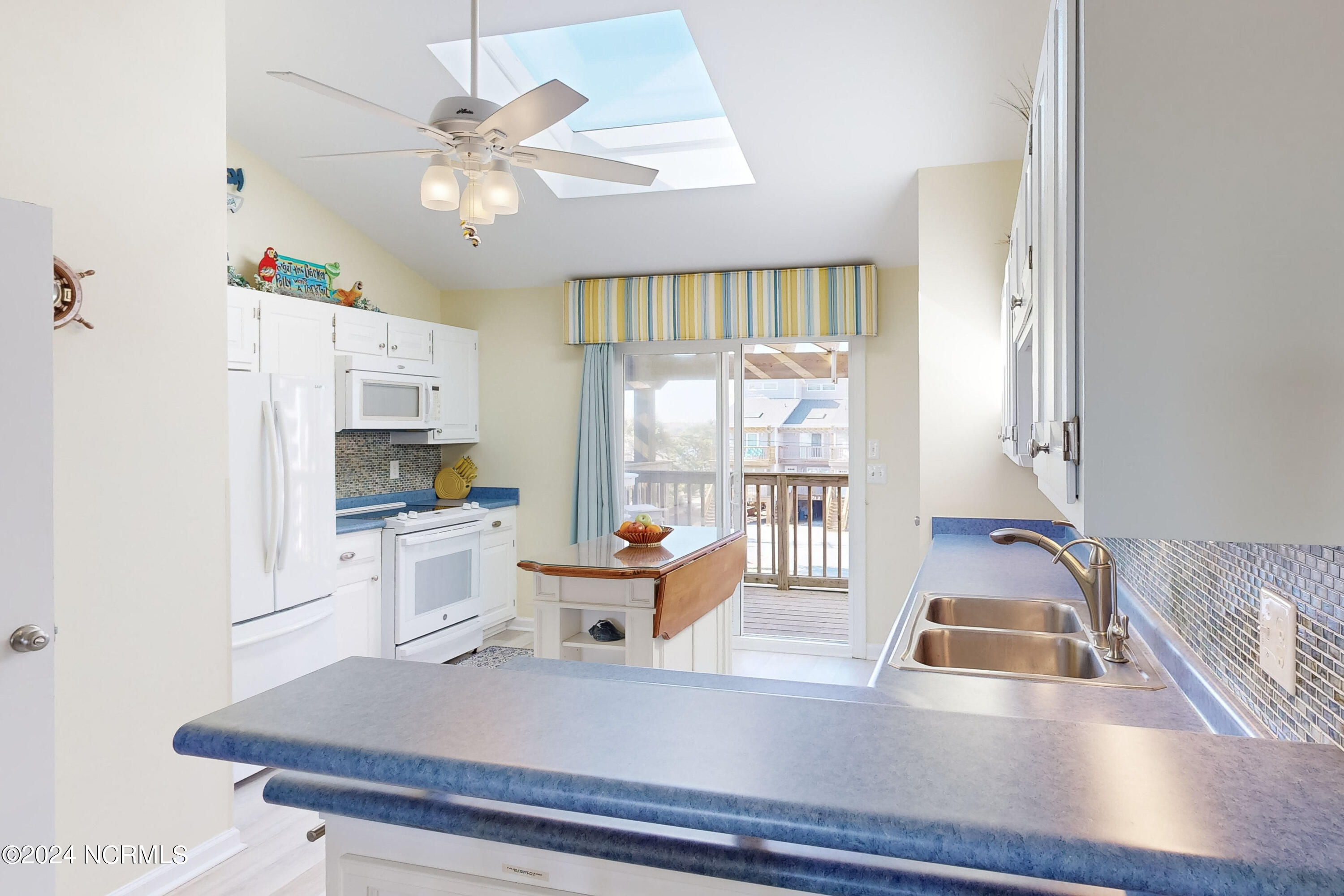 1768-4 New River Inlet Road