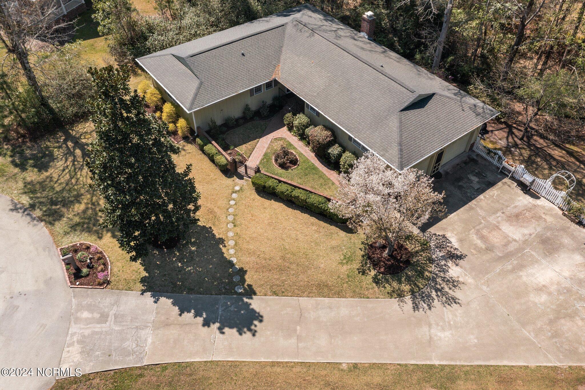 2233 Perry Drive