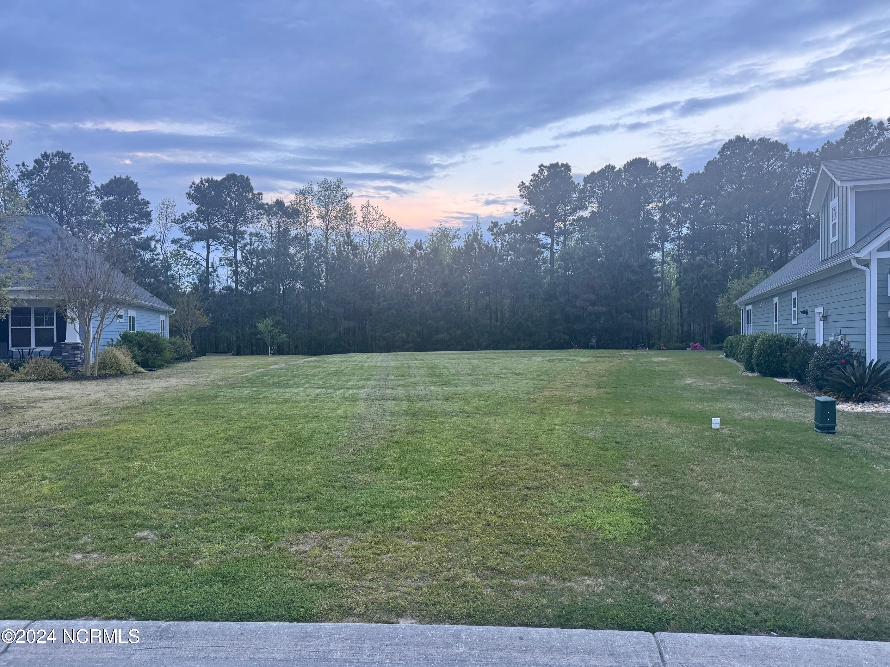 414 523 Caroline Sanders Way