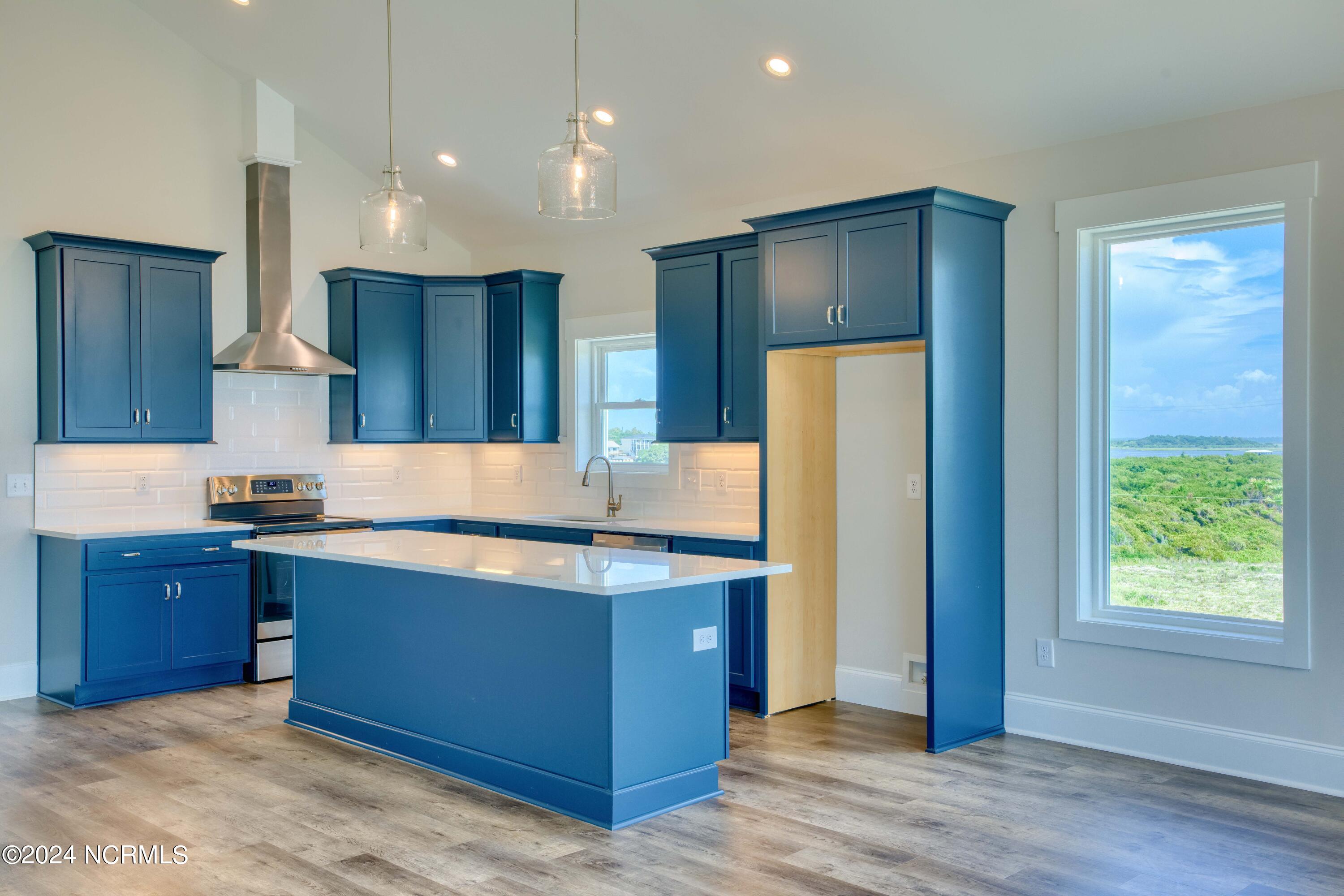 1443 New River Inlet Road