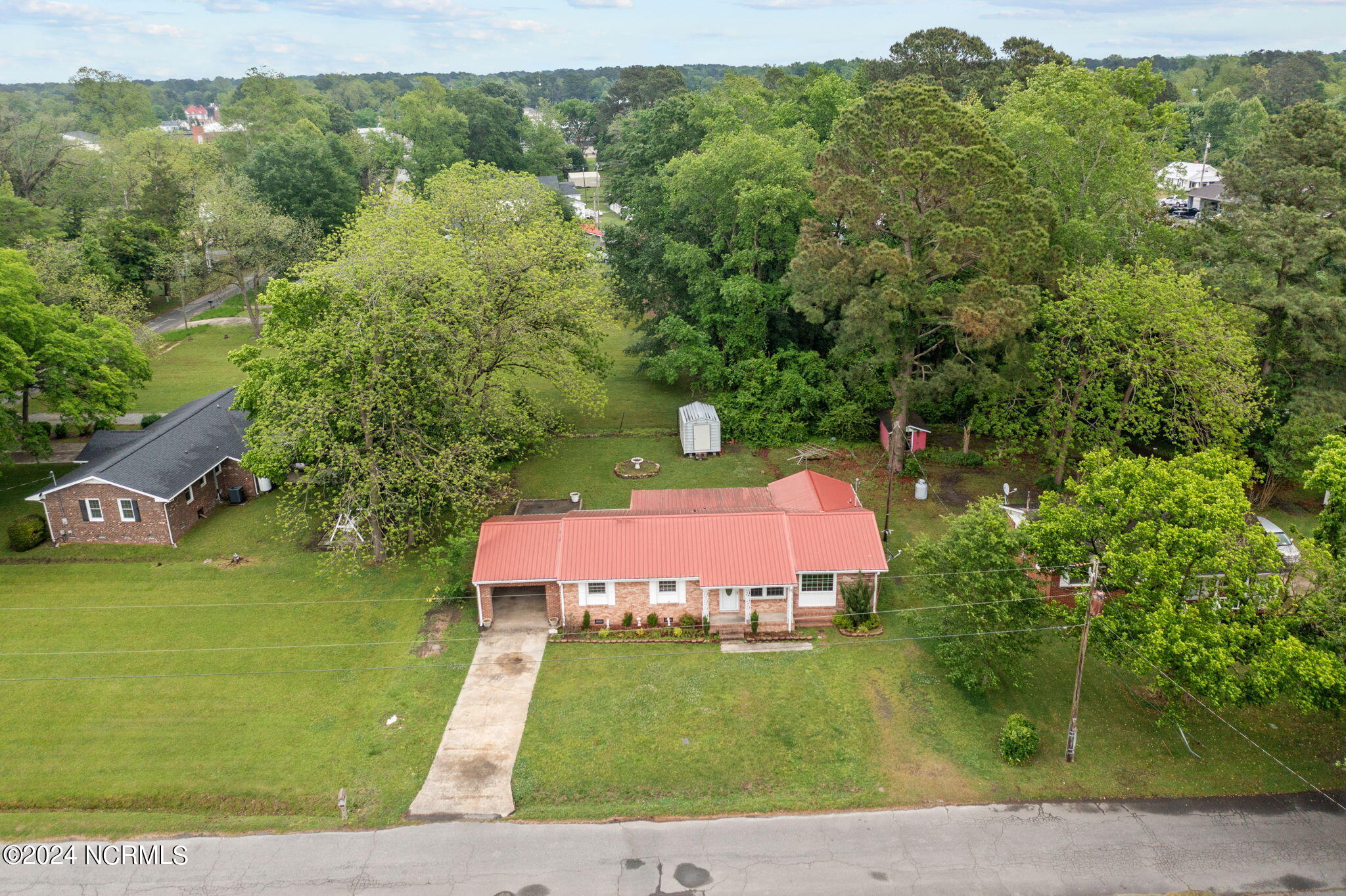 116 N Pershing Street