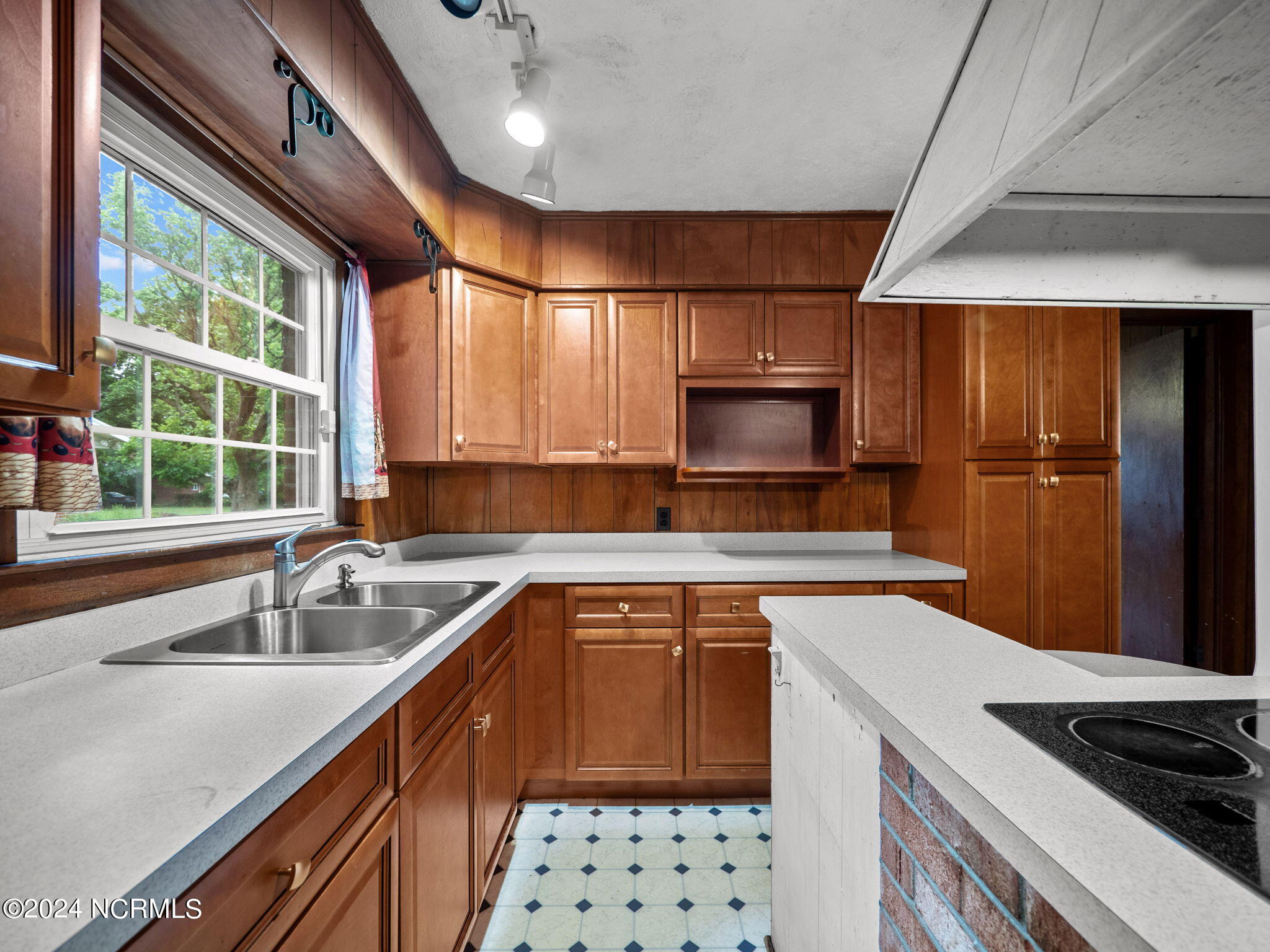 116 N Pershing Street