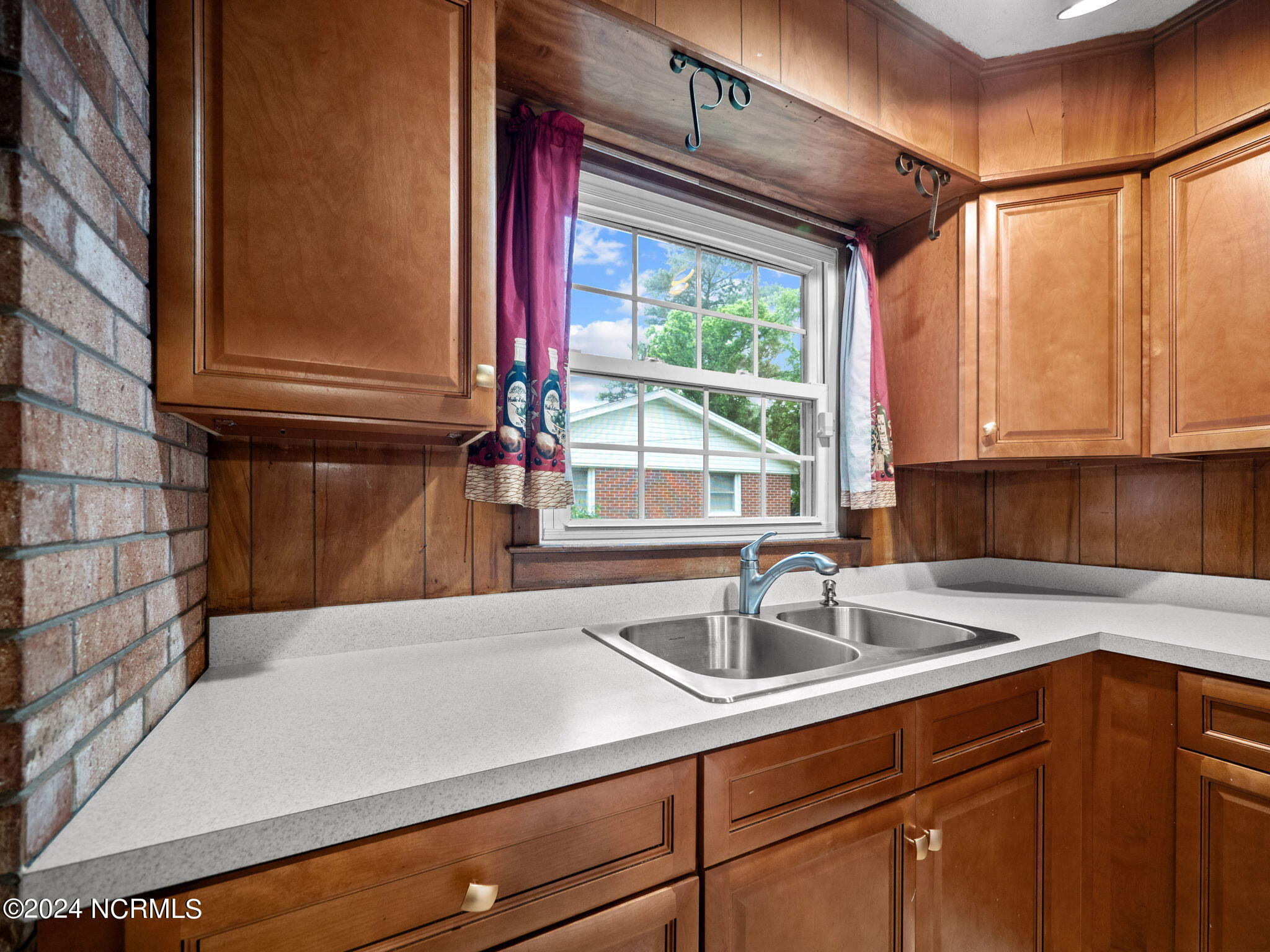 116 N Pershing Street