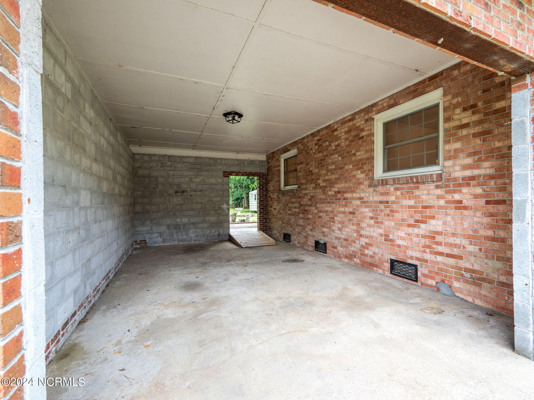 116 N Pershing Street