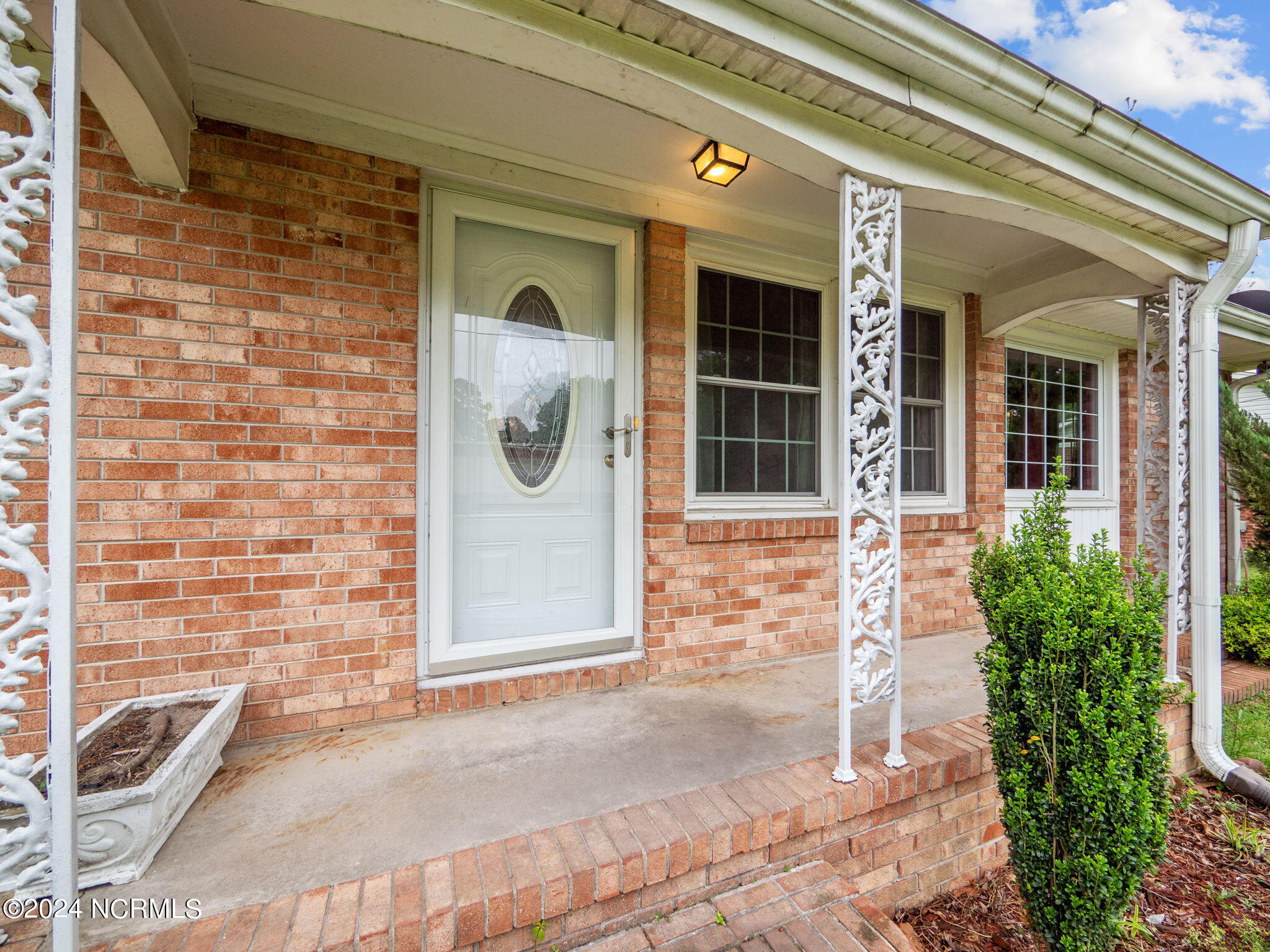 116 N Pershing Street