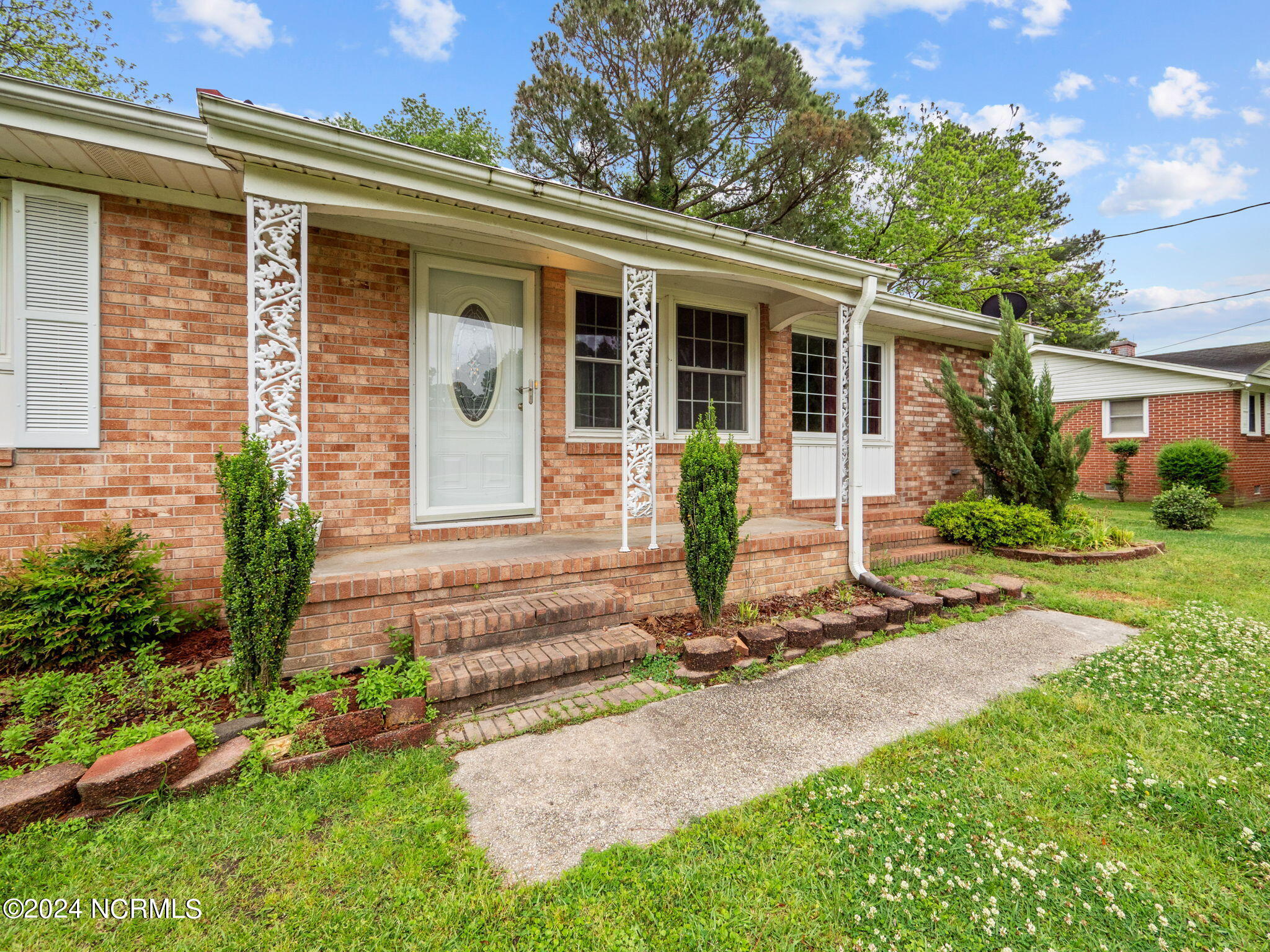 116 N Pershing Street