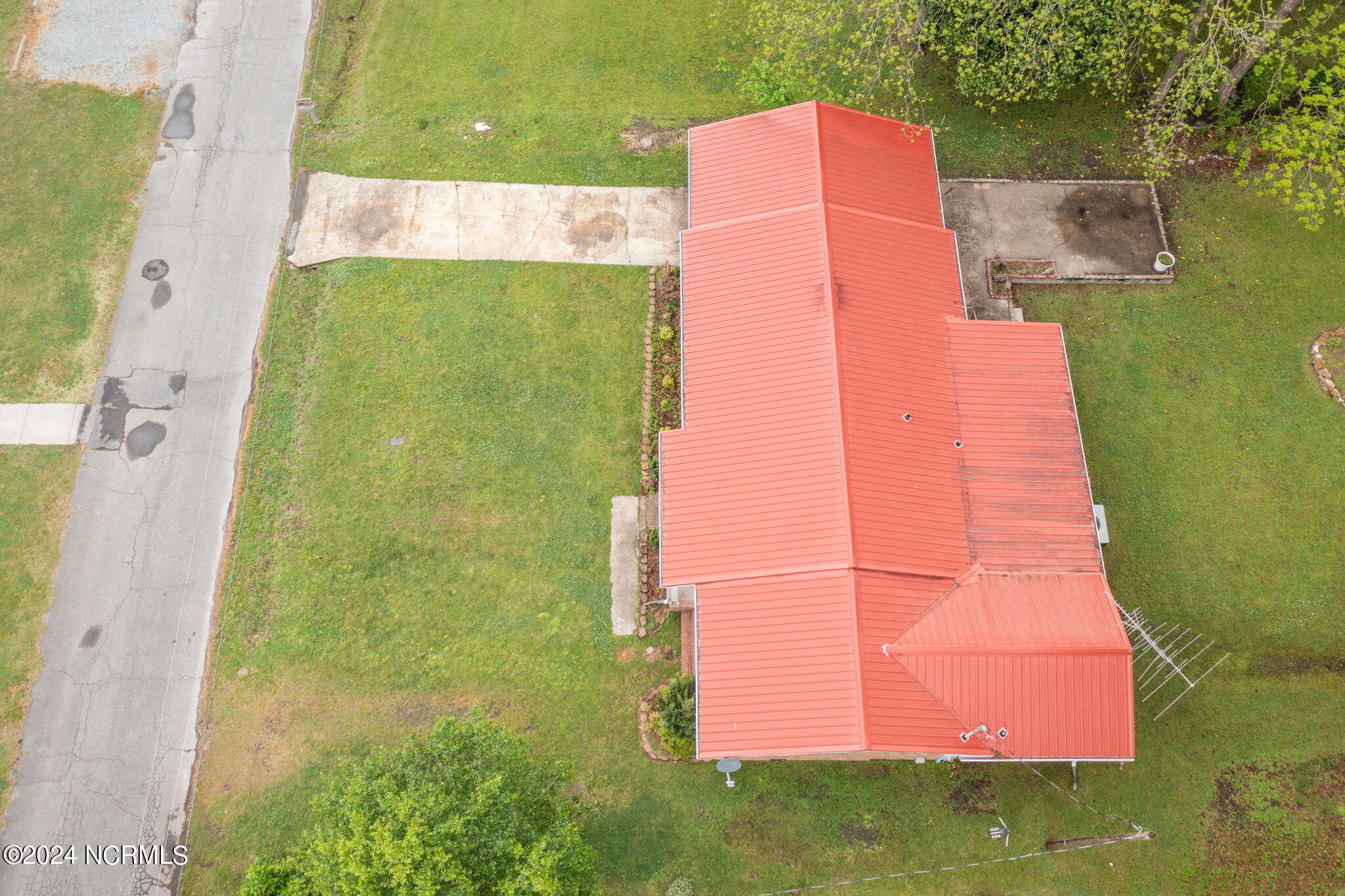 116 N Pershing Street