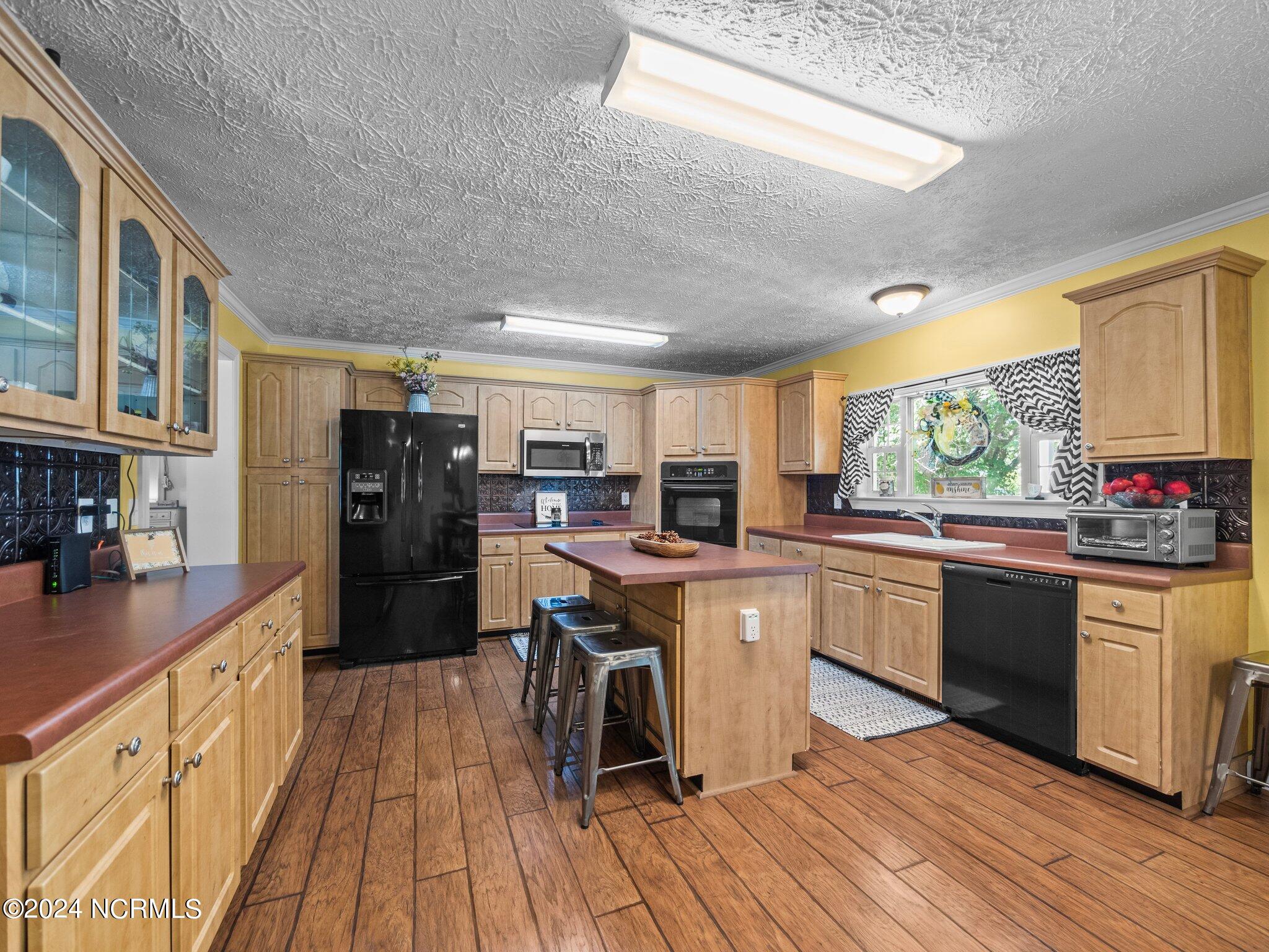 340 Batchelor Bay Road