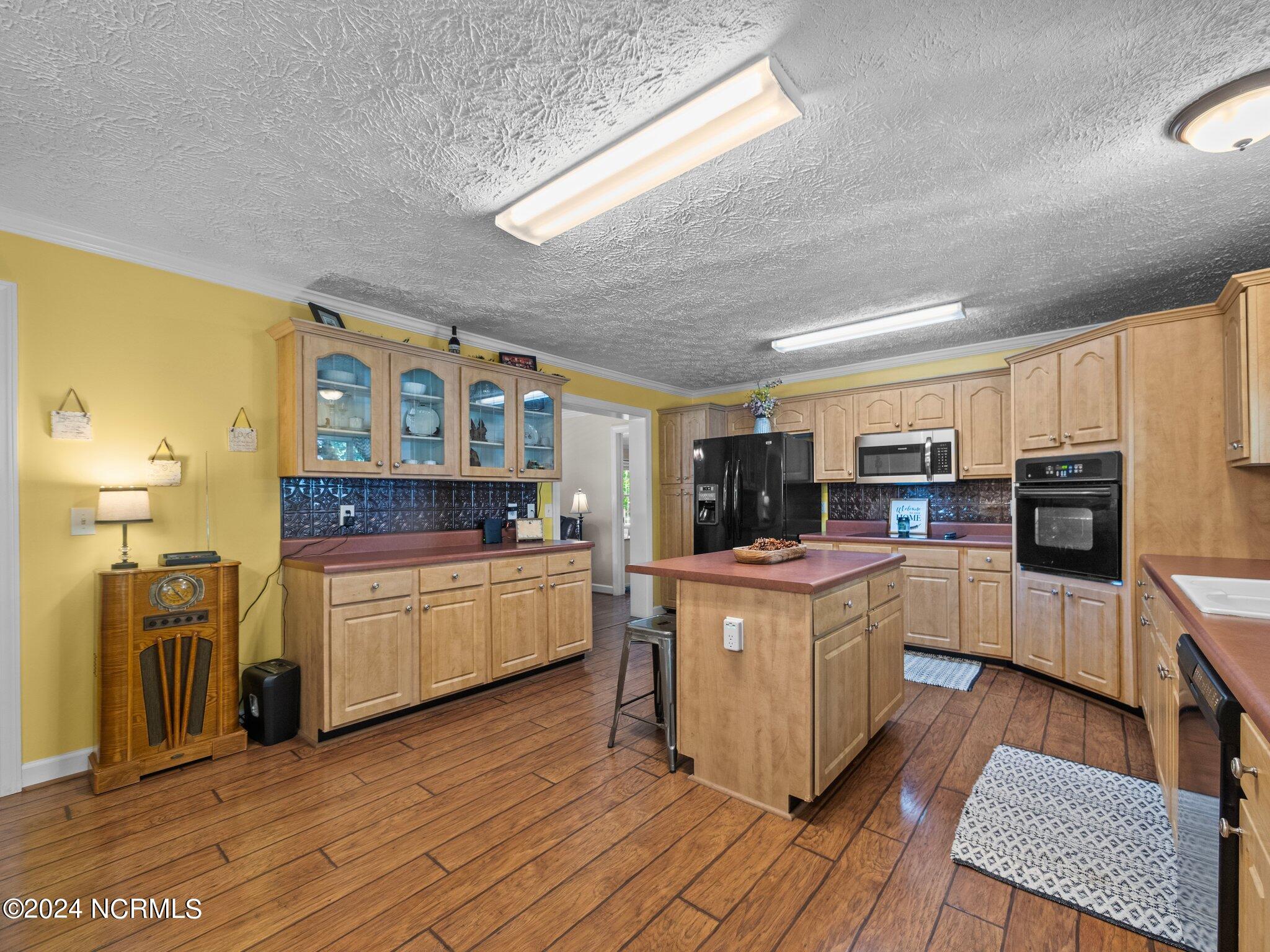 340 Batchelor Bay Road