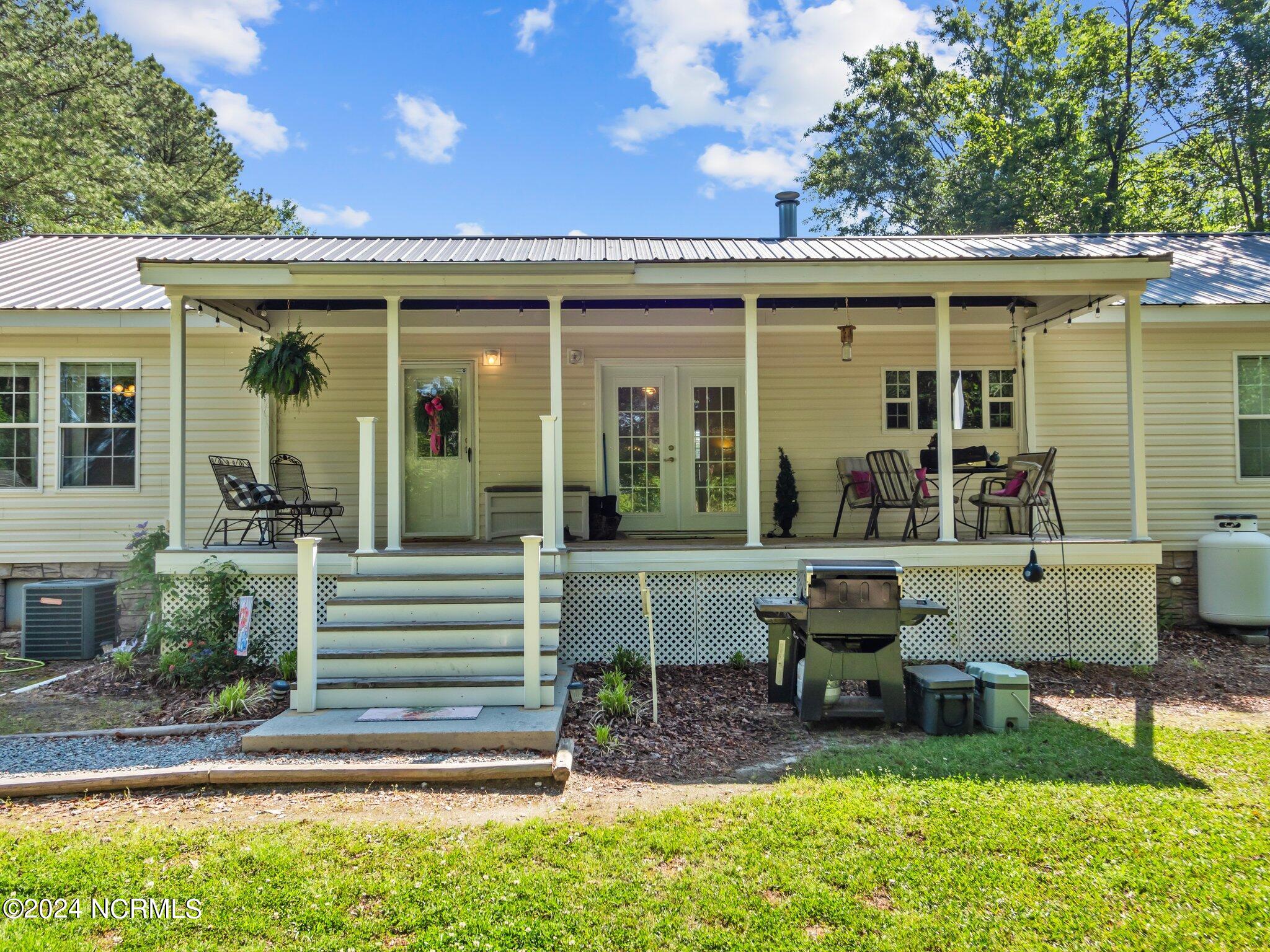 340 Batchelor Bay Road