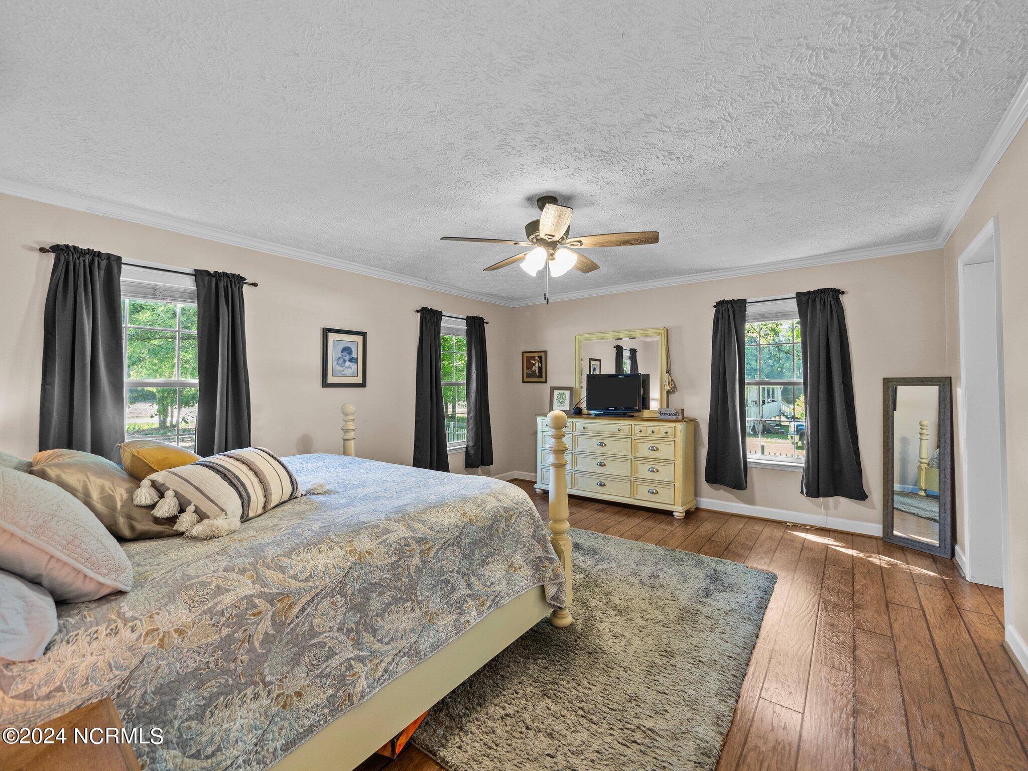 340 Batchelor Bay Road