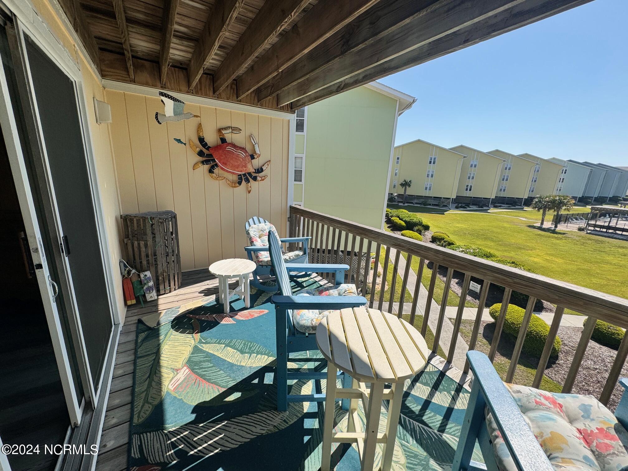 918 N New River Drive