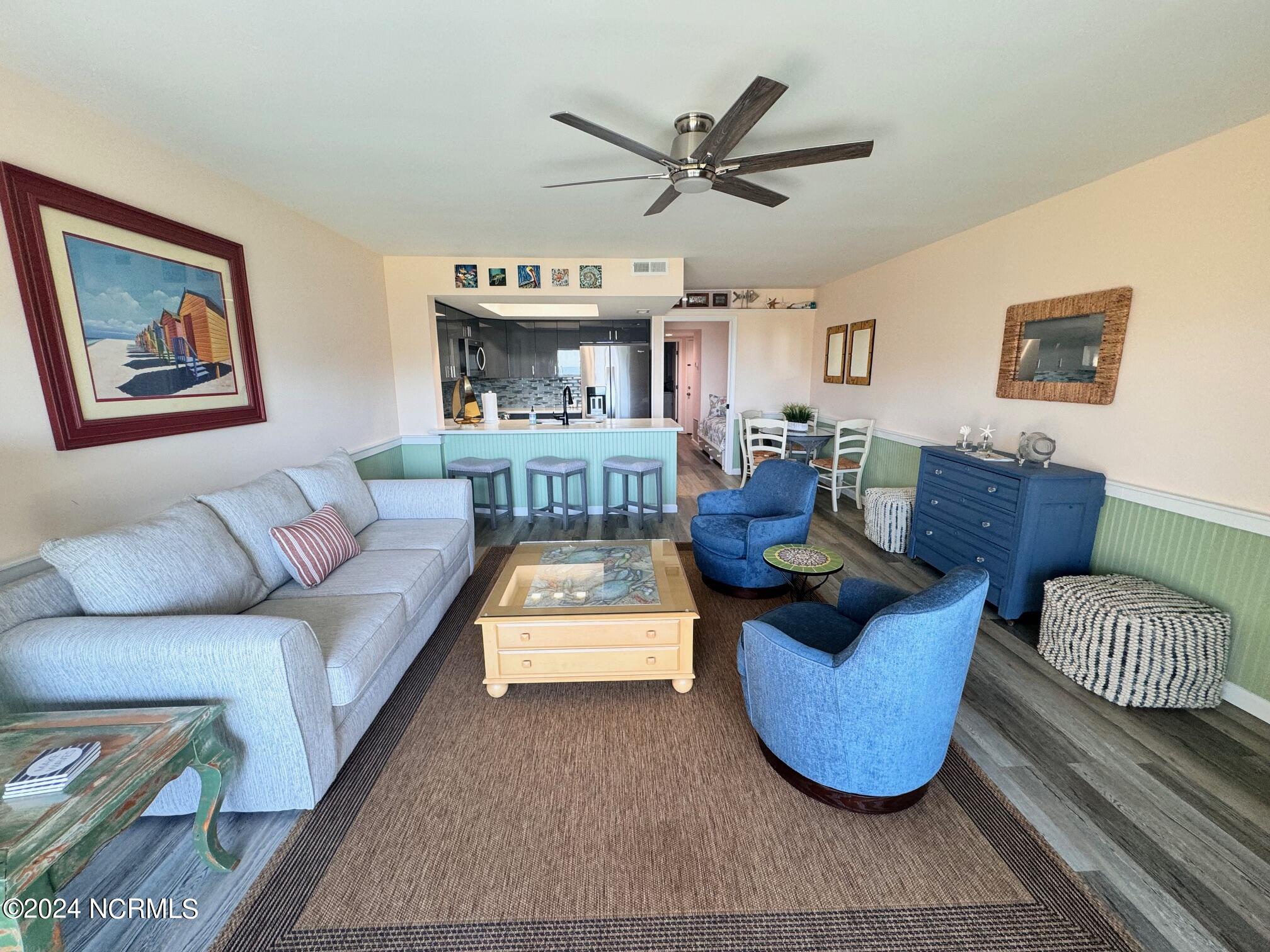 918 N New River Drive