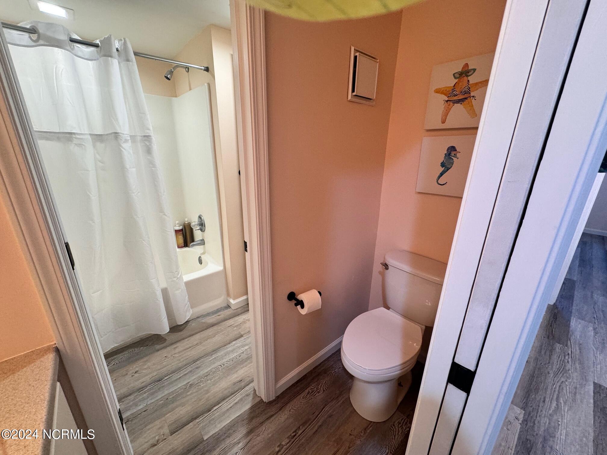 918 N New River Drive