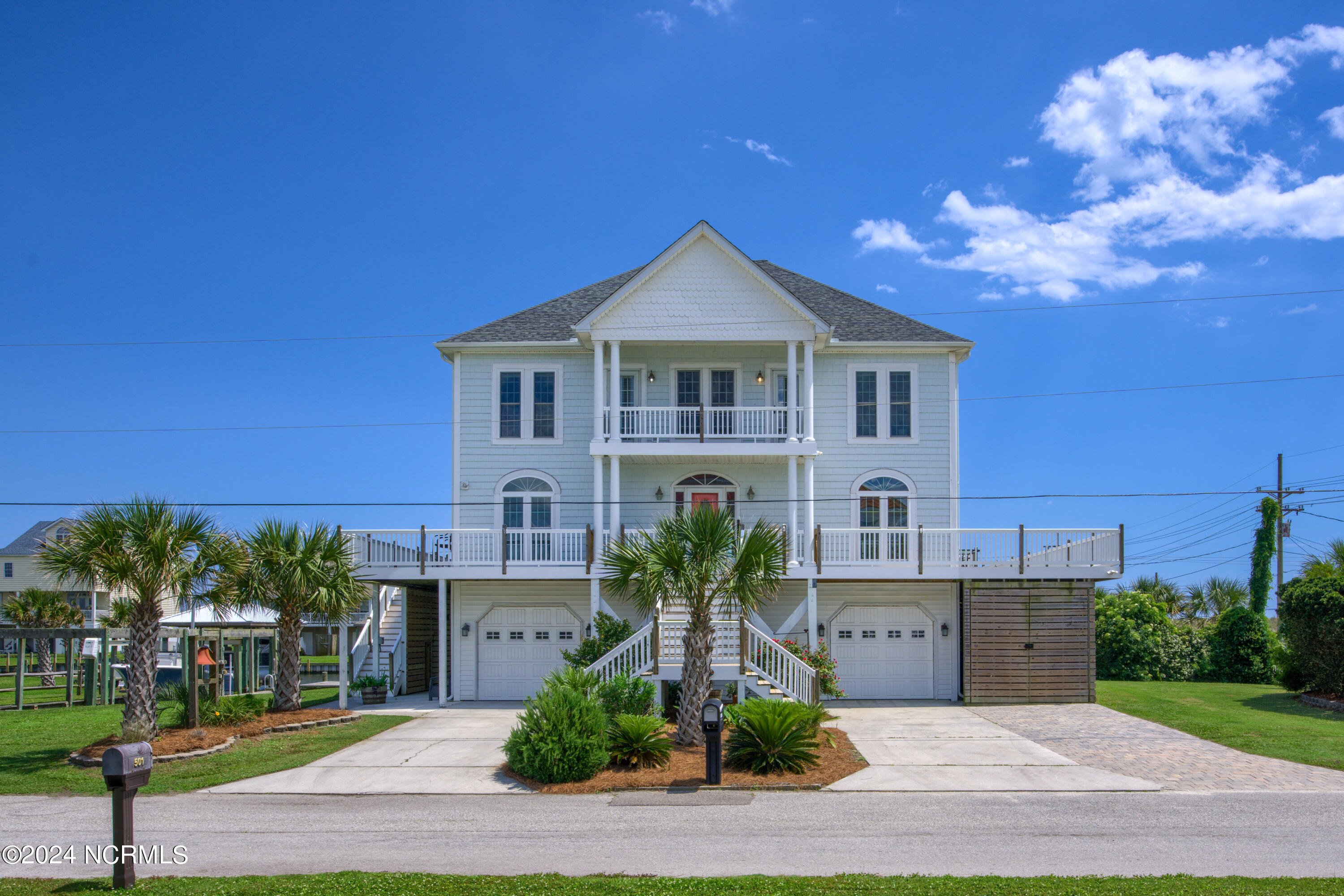 Better Homes and Gardens Real Estate Treasure North Carolina Coastal