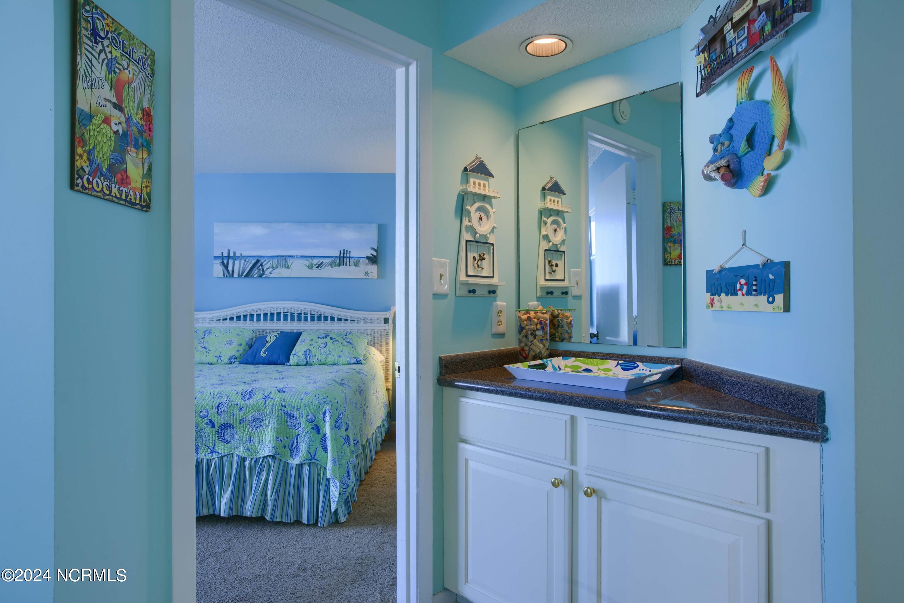 2000 New River Inlet Road, 2312