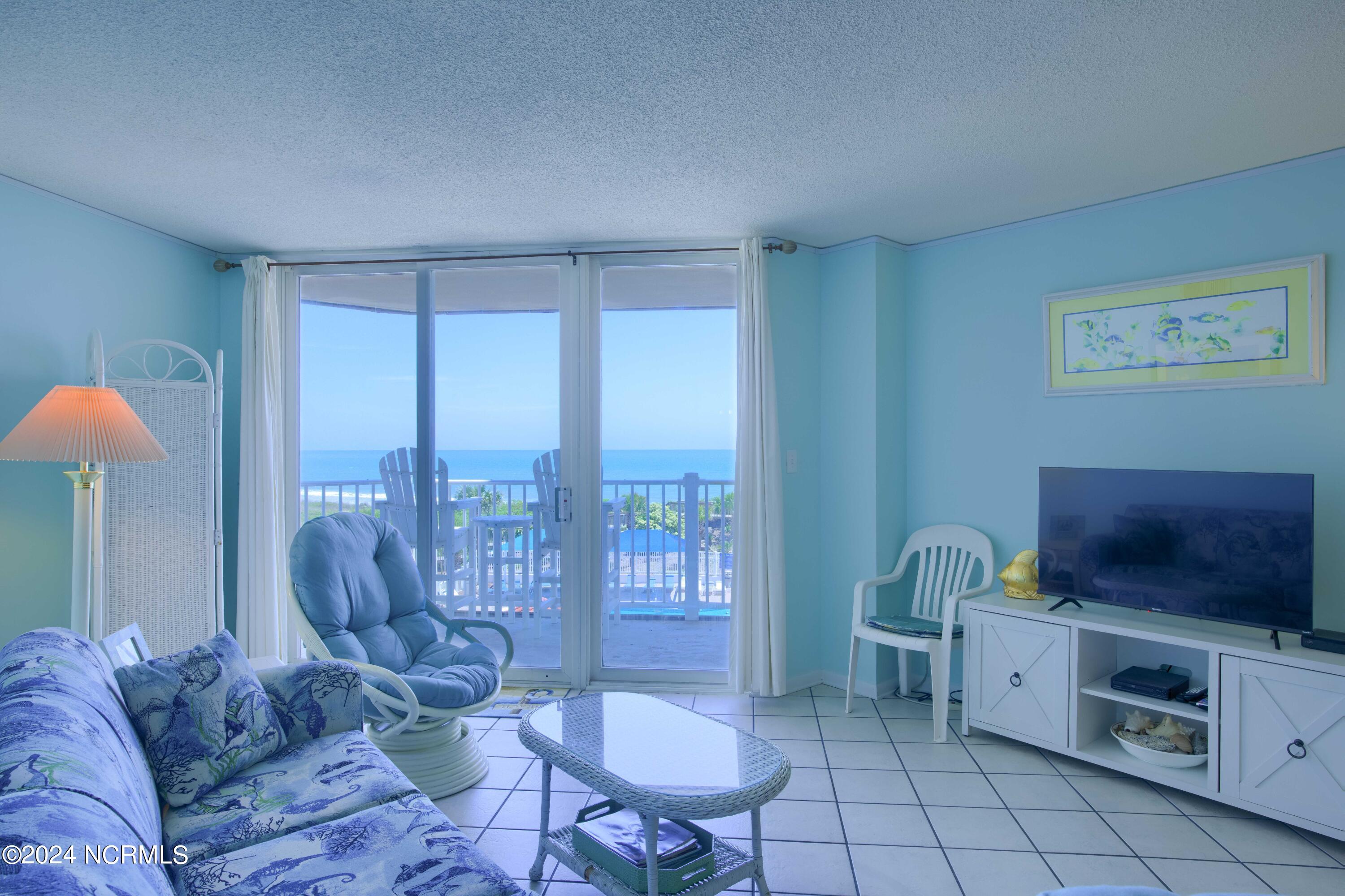 2000 New River Inlet Road, 2312