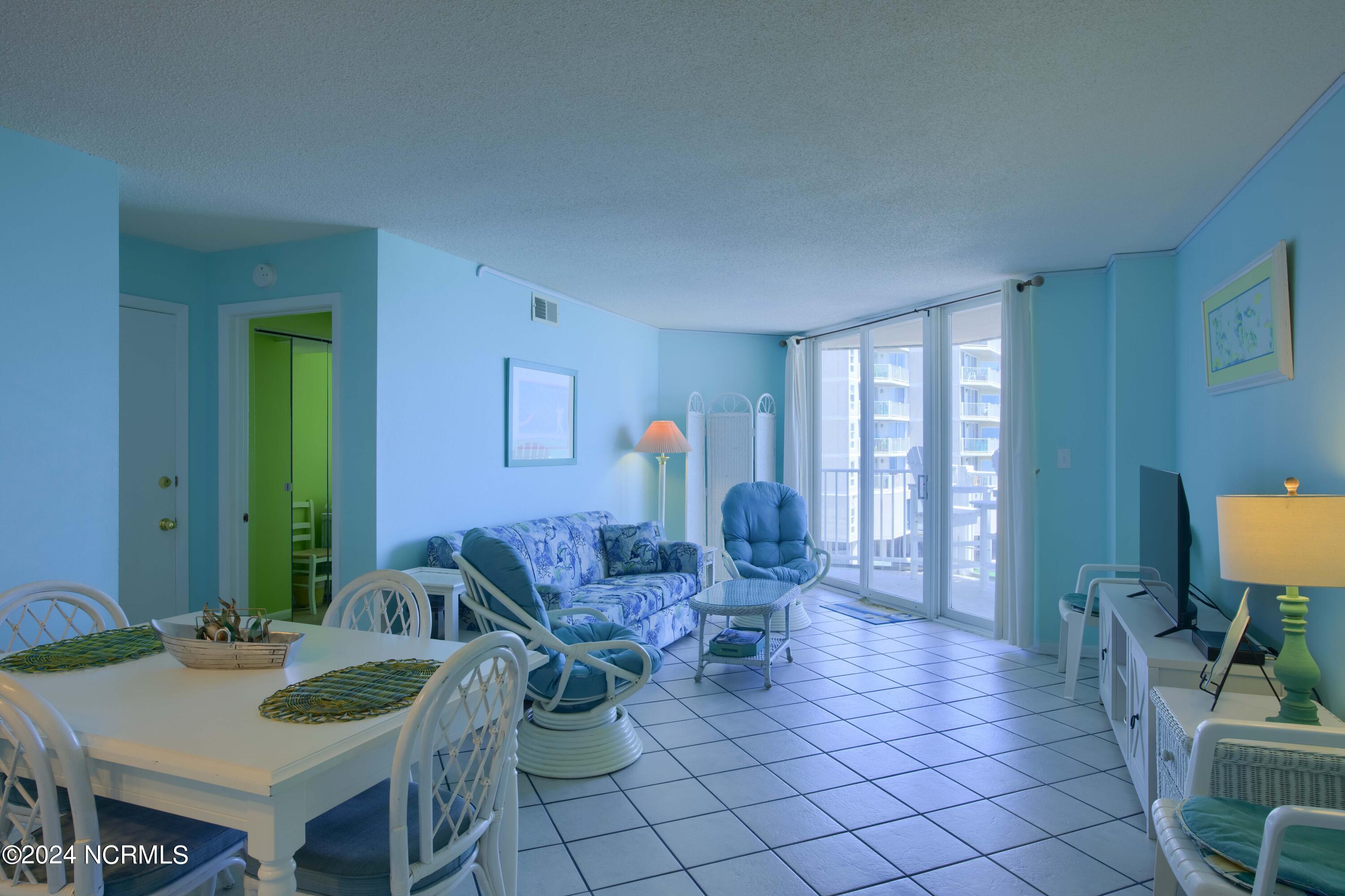 2000 New River Inlet Road, 2312