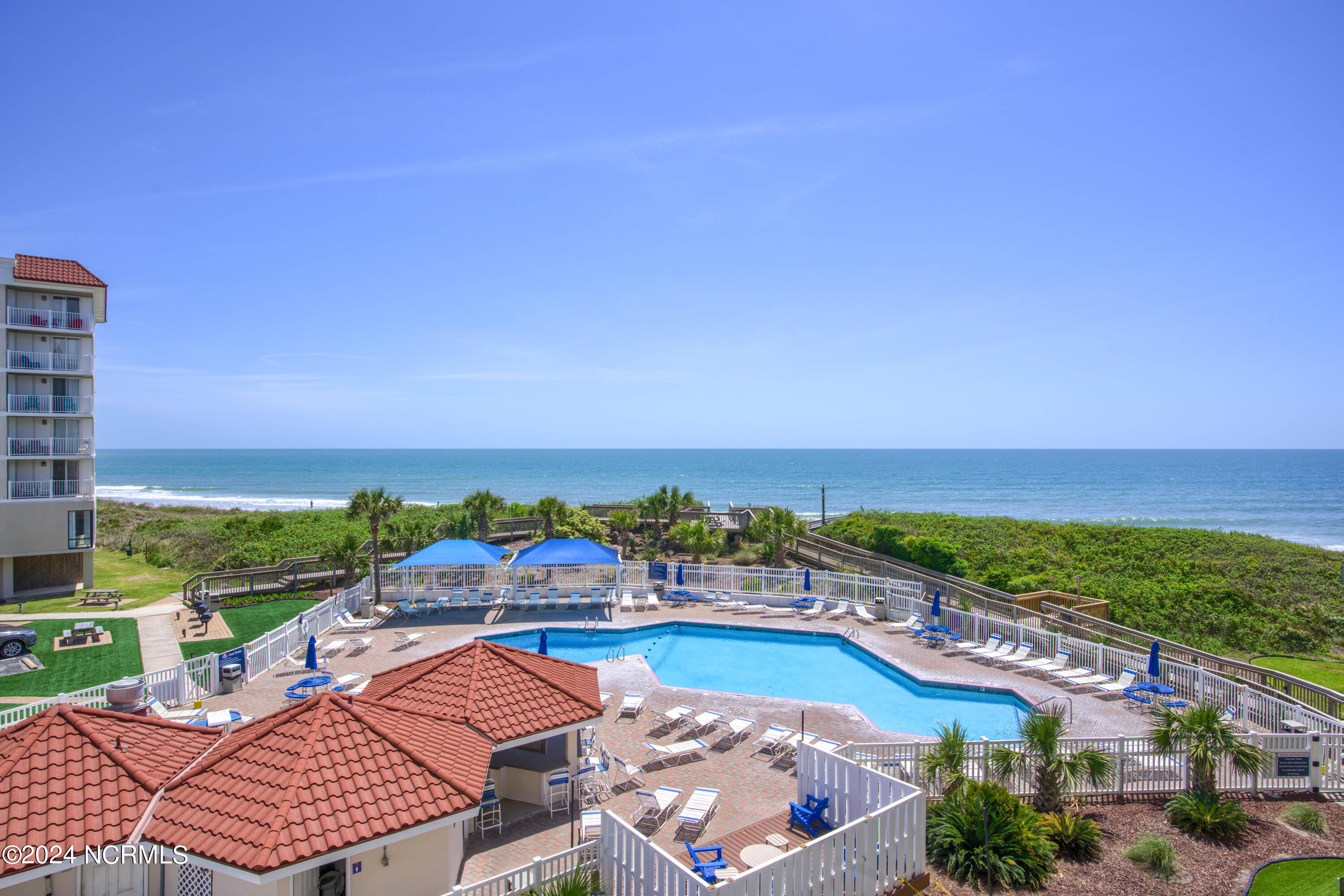 2000 New River Inlet Road, 2312