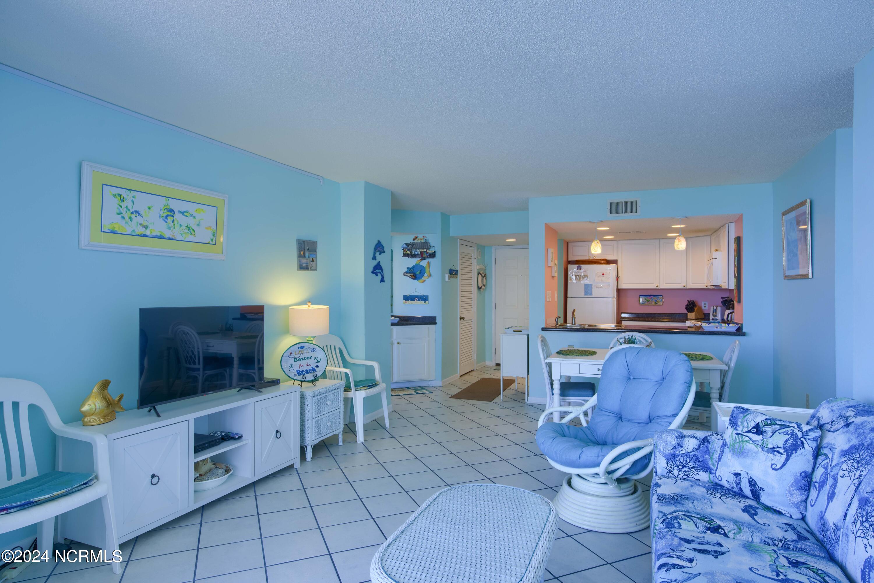 2000 New River Inlet Road, 2312