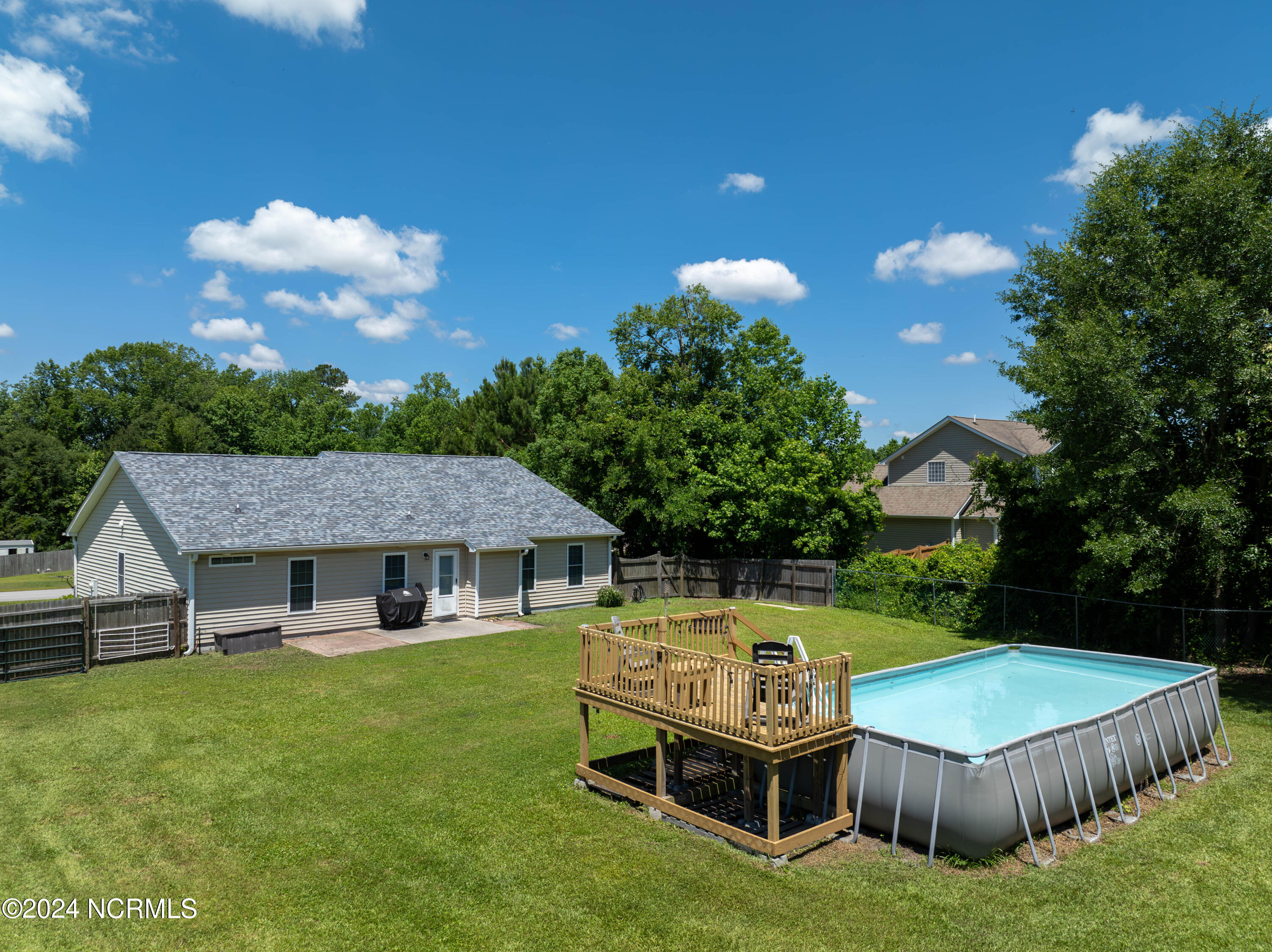 116 Camellia Creek Drive