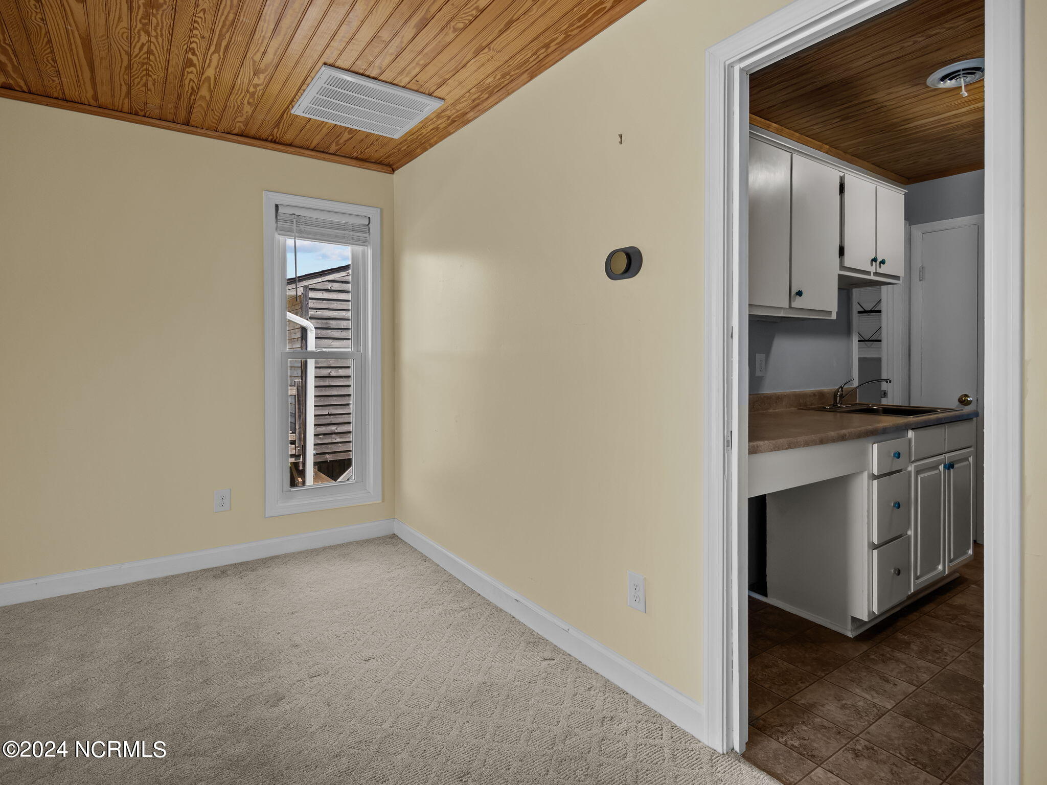 216 Sand Piper Drive