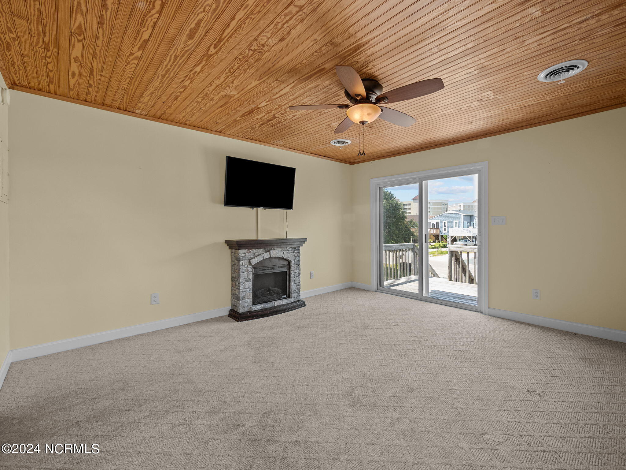 216 Sand Piper Drive