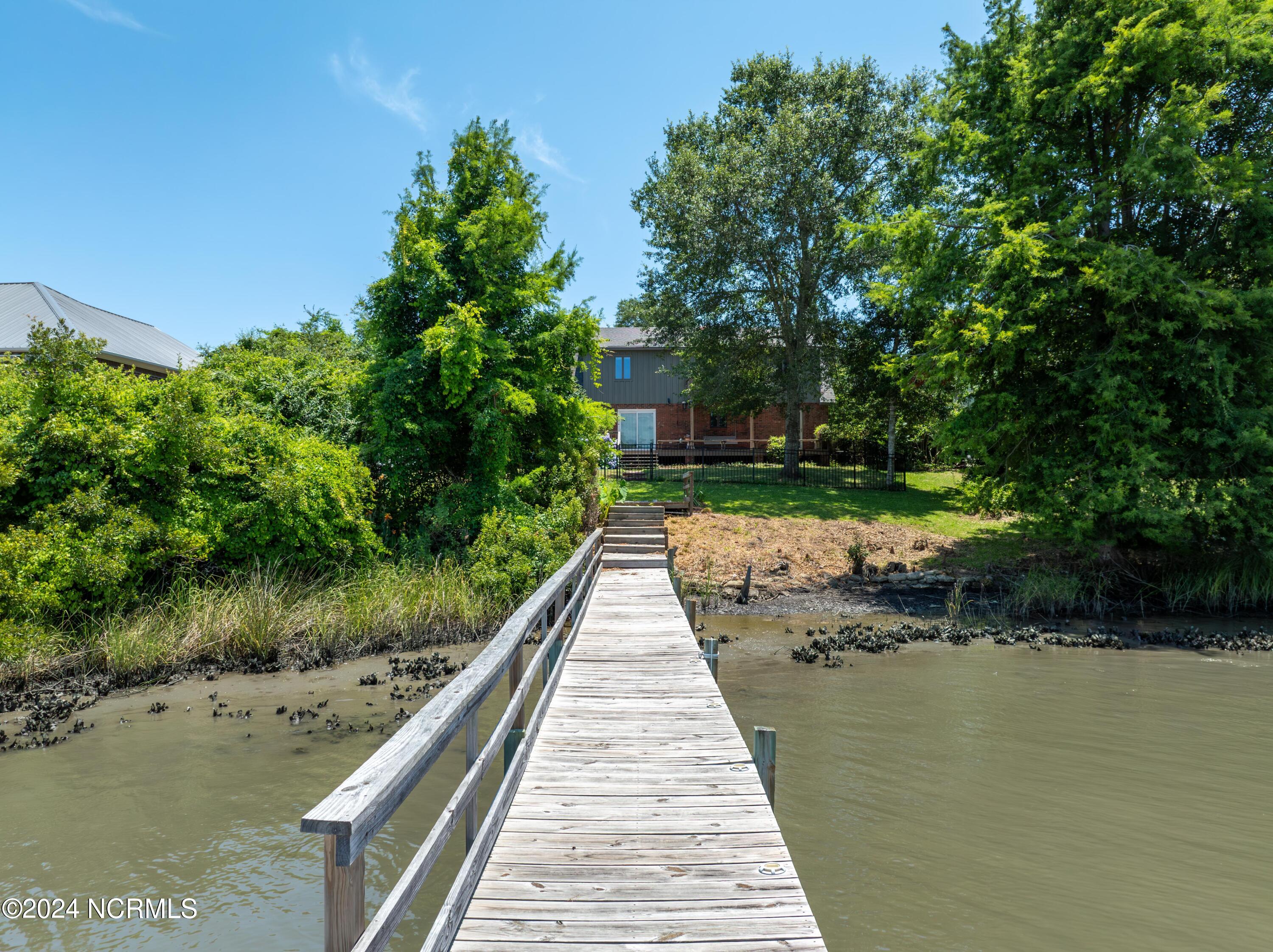 455 Chadwick Shores Drive