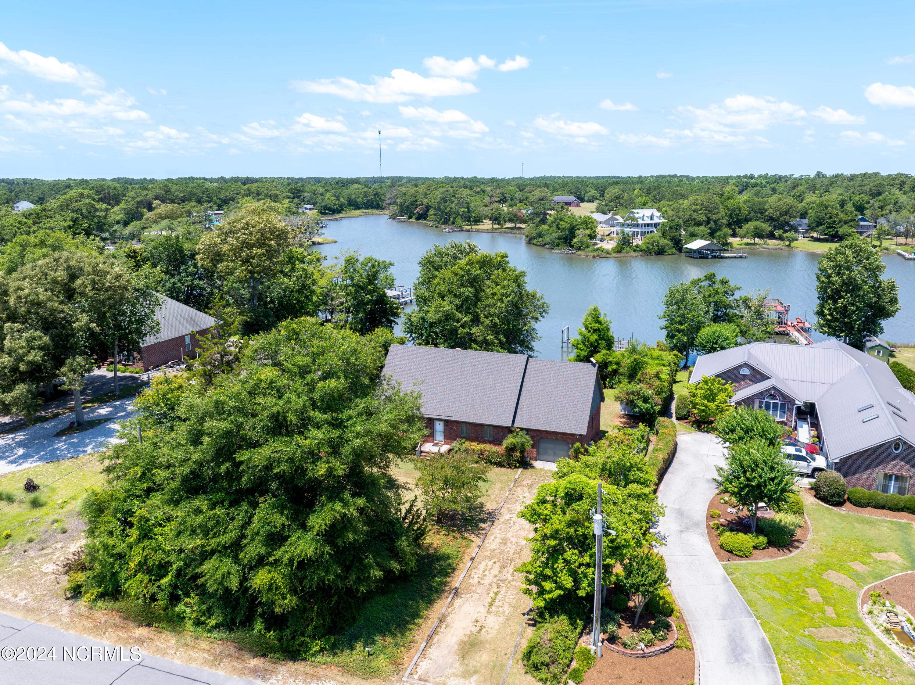 455 Chadwick Shores Drive