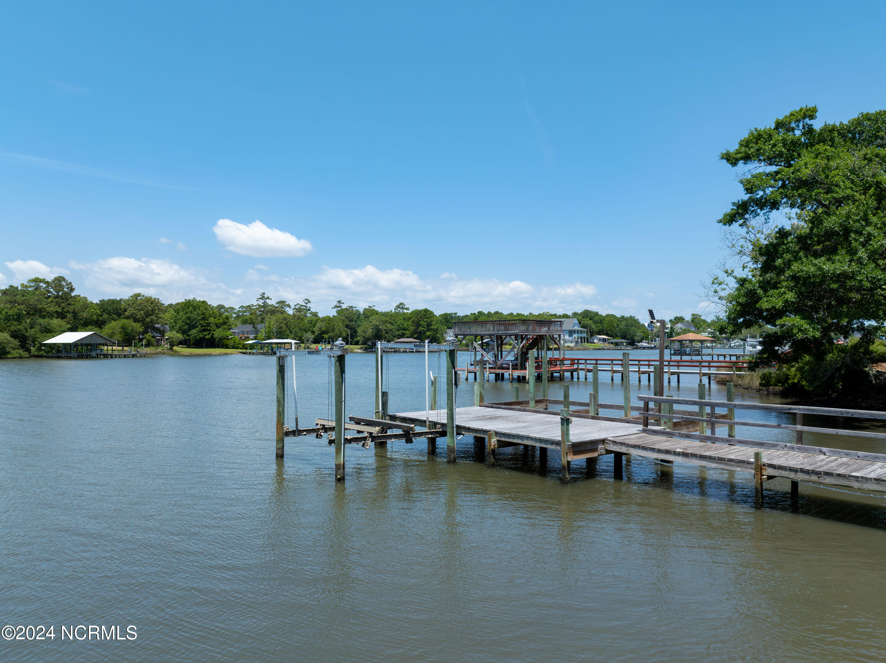 455 Chadwick Shores Drive