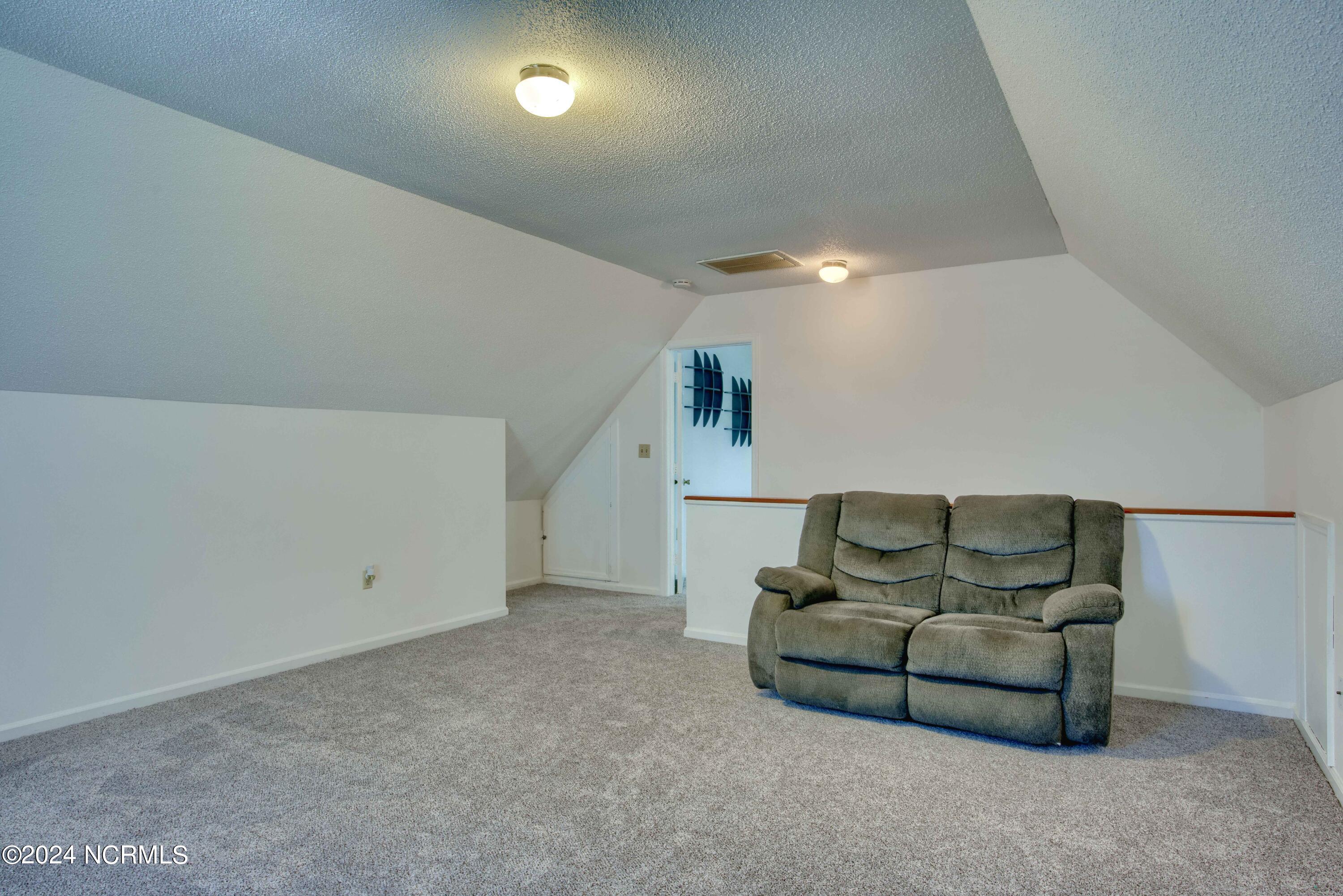455 Chadwick Shores Drive