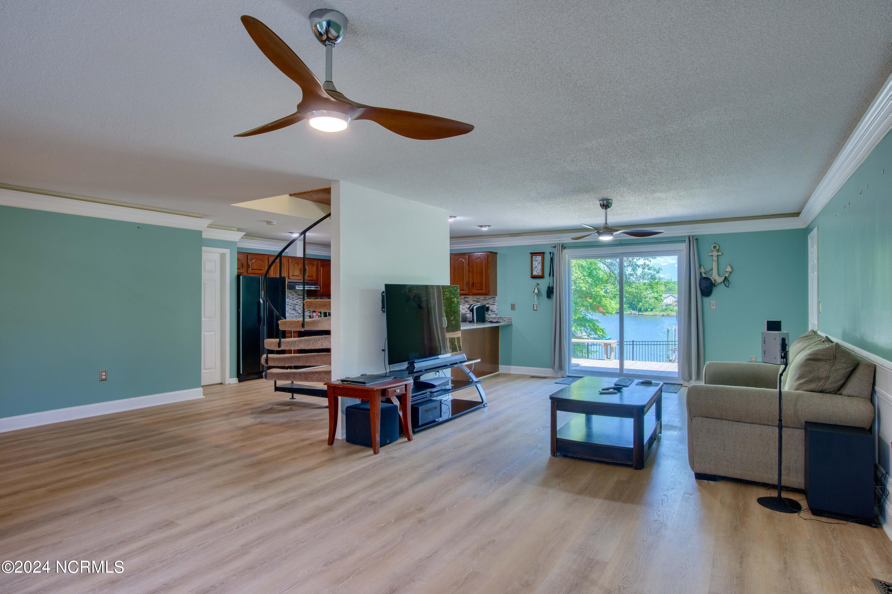 455 Chadwick Shores Drive