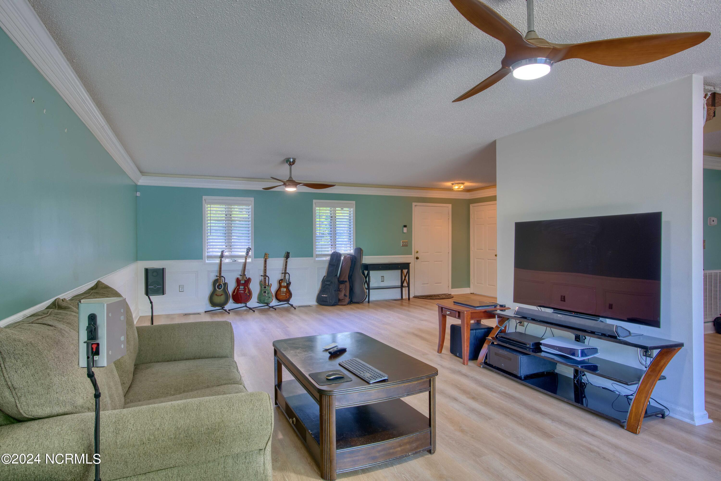 455 Chadwick Shores Drive