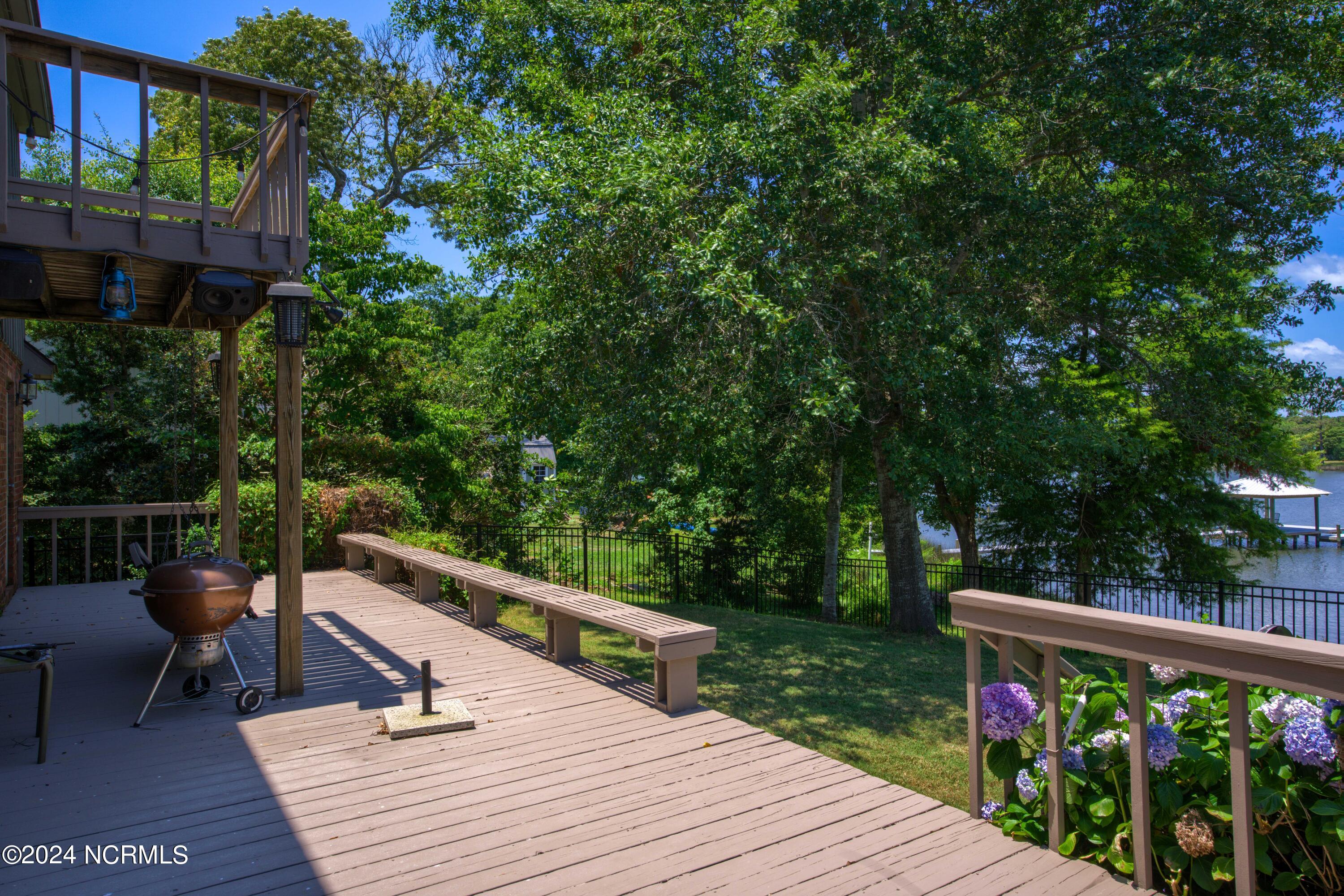 455 Chadwick Shores Drive