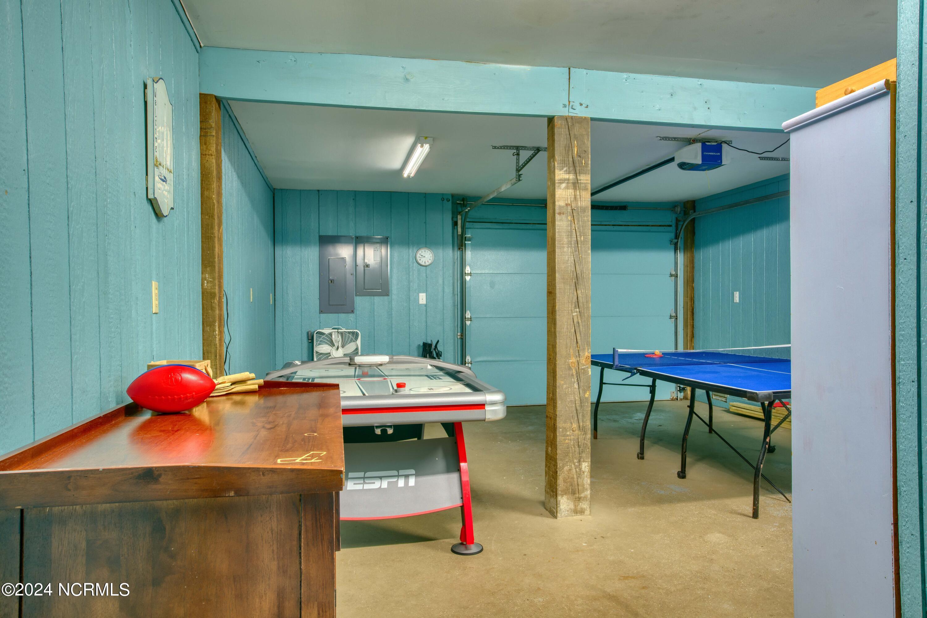 1981 New River Inlet Road