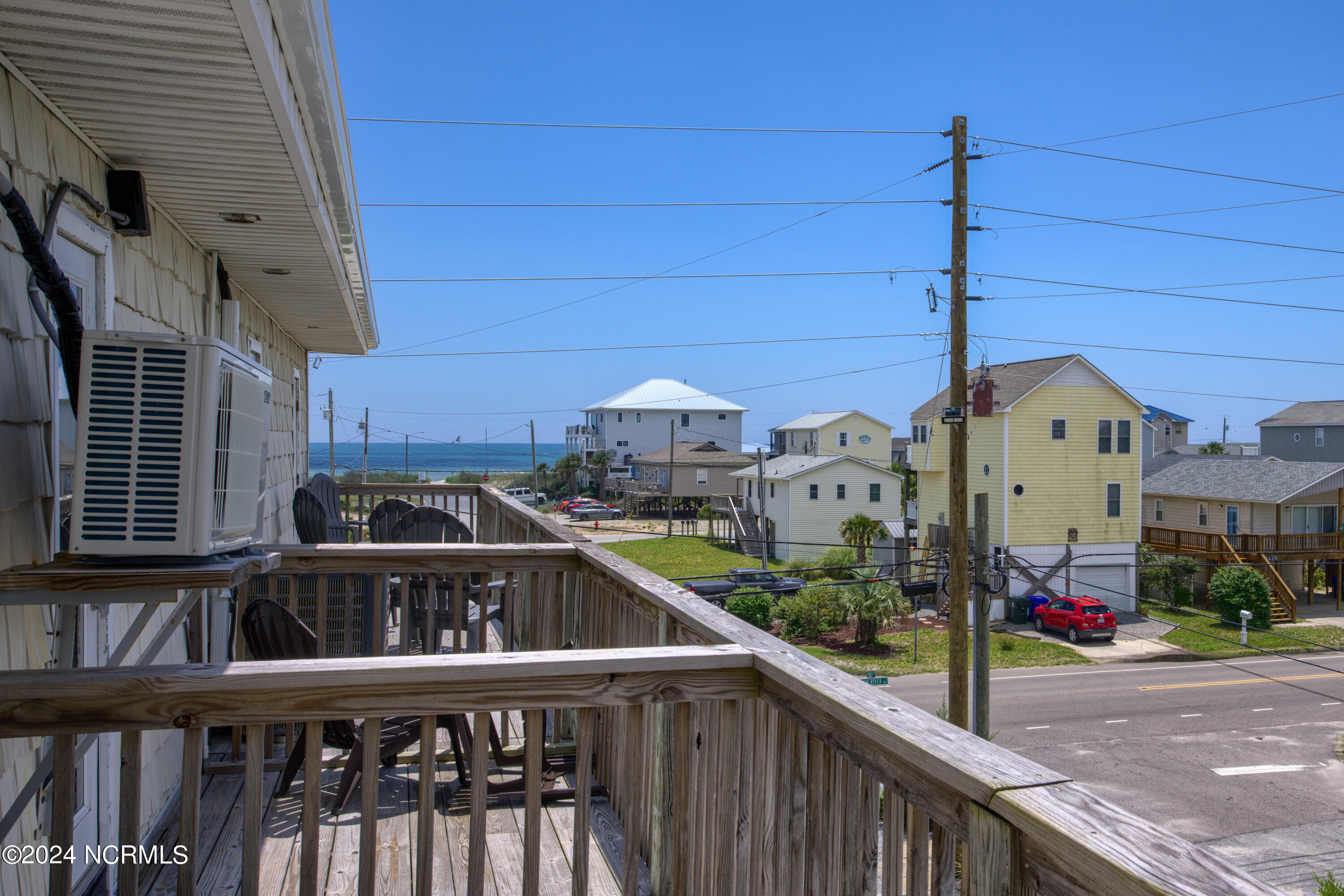 1501 N New River Drive, 203