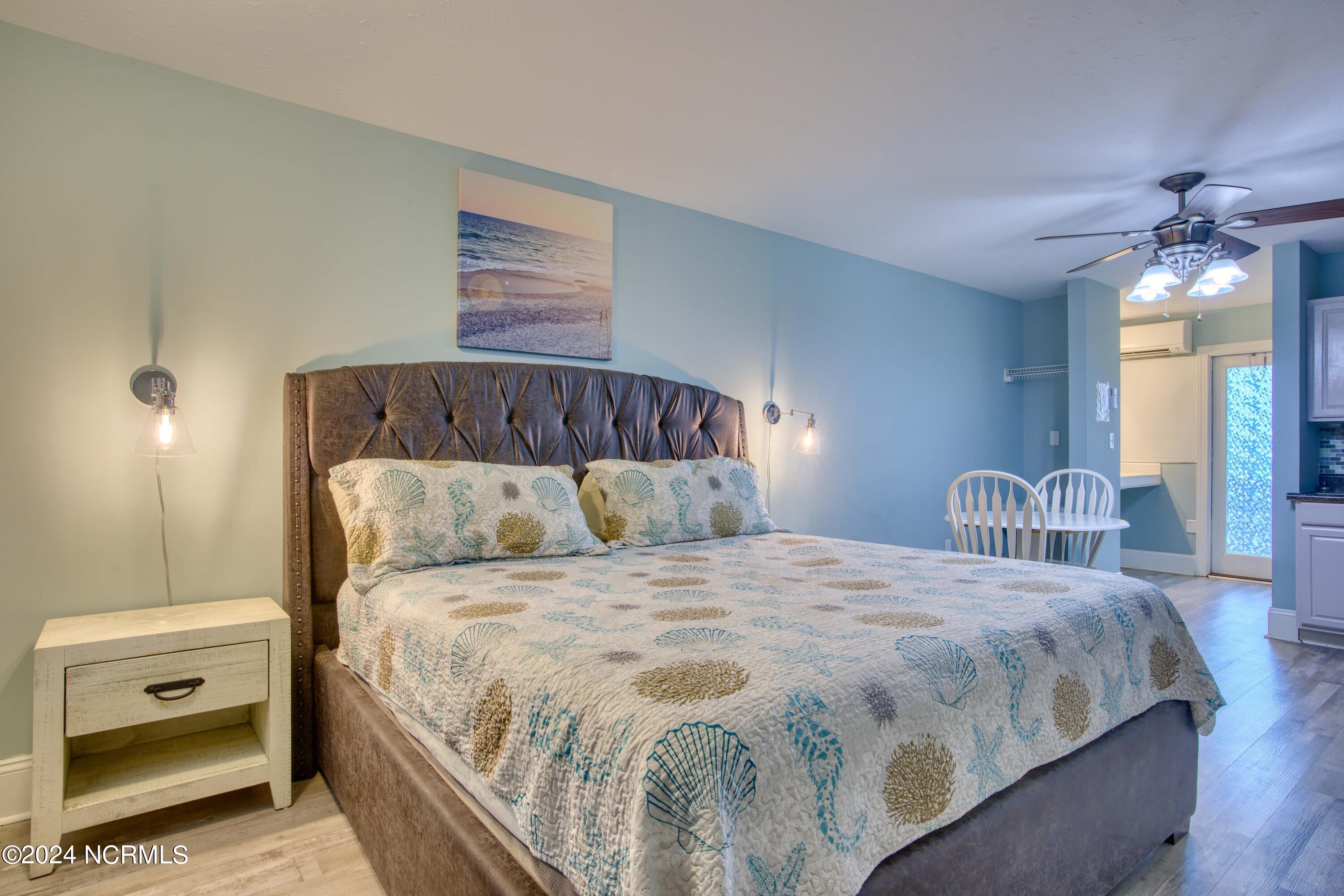 1501 N New River Drive, 203