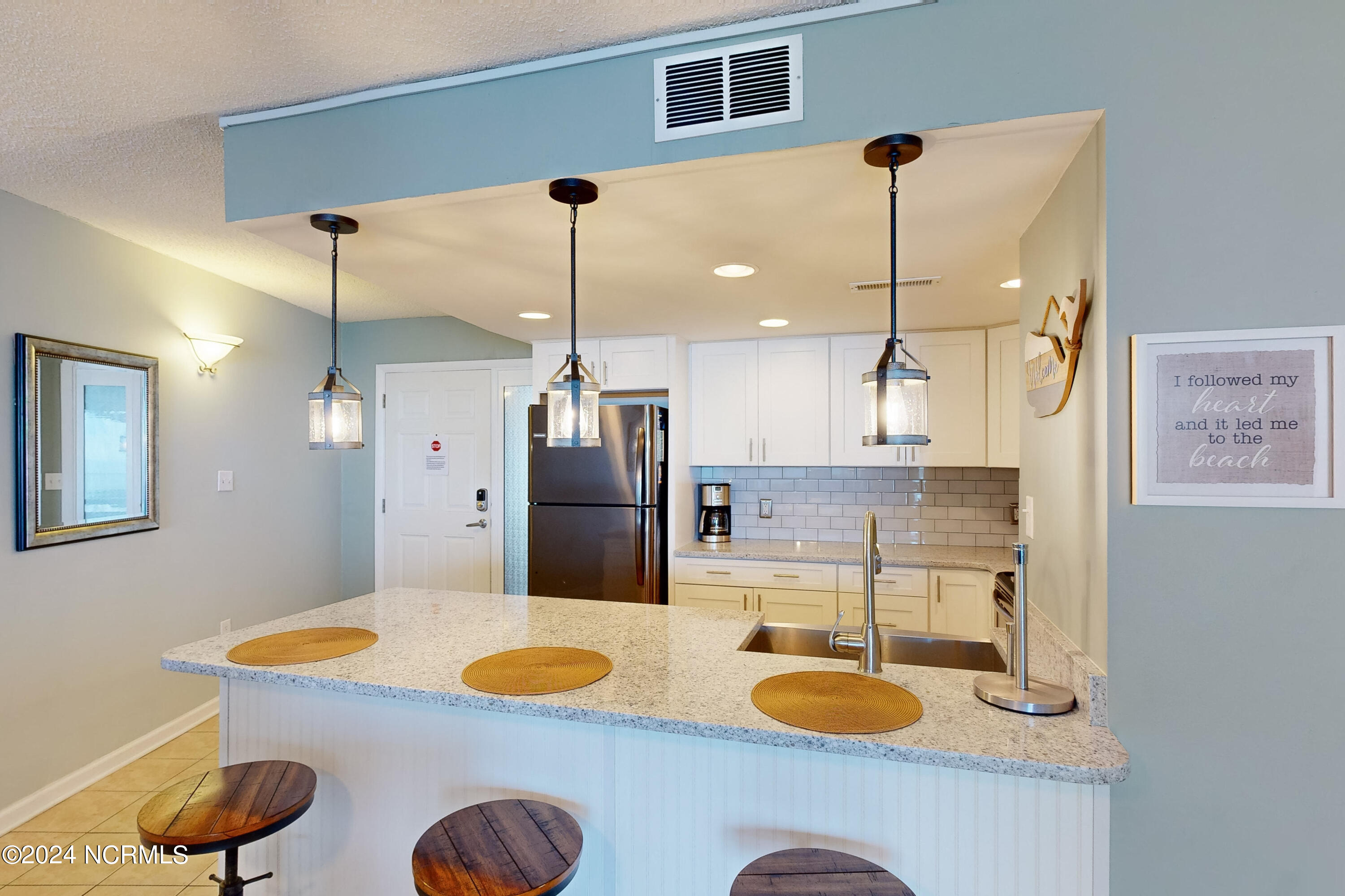 2000 New River Inlet Road, Unit 3408