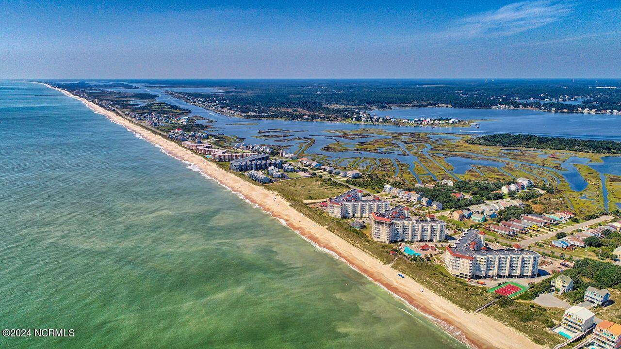 2000 New River Inlet Road, Unit 3408