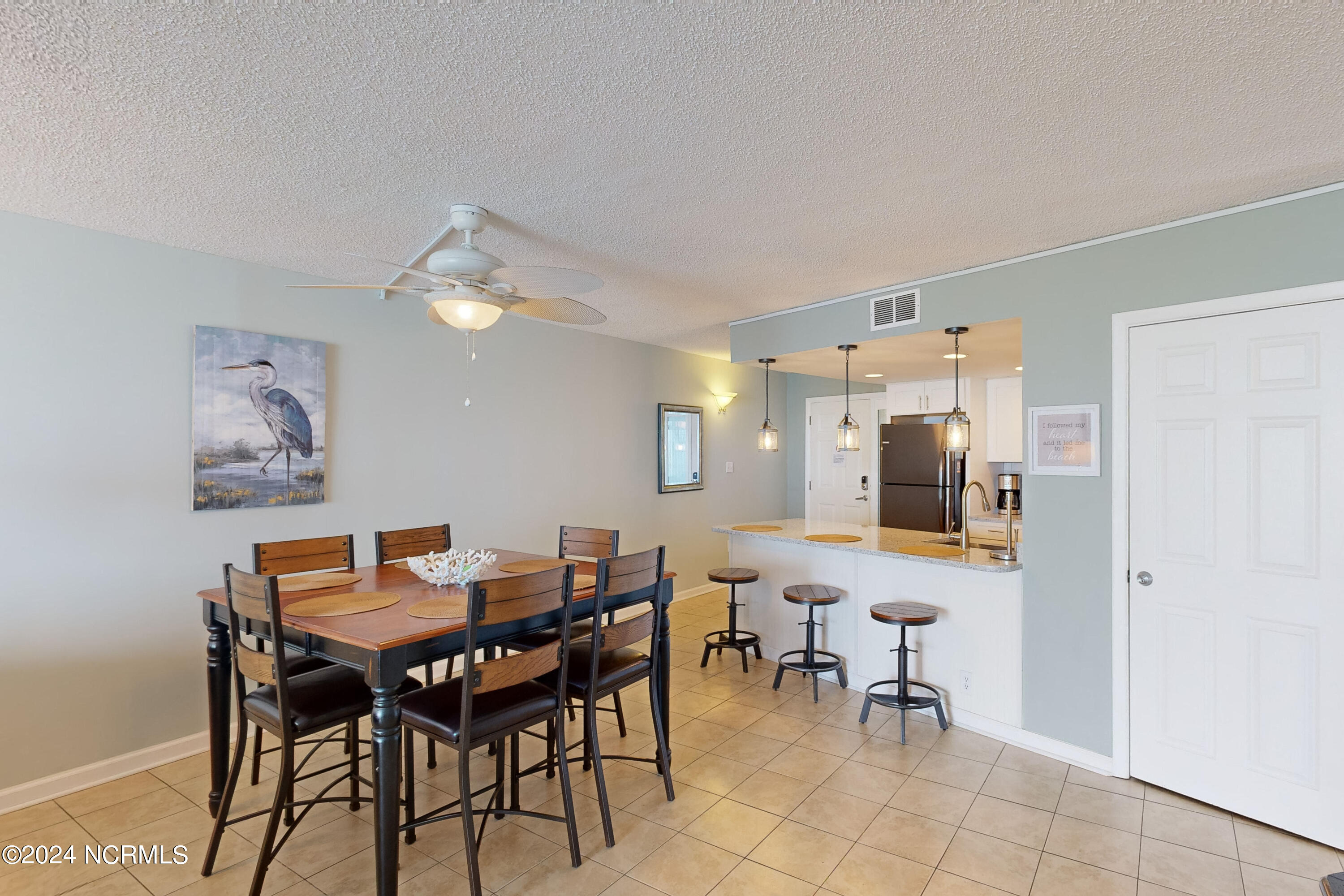 2000 New River Inlet Road, Unit 3408