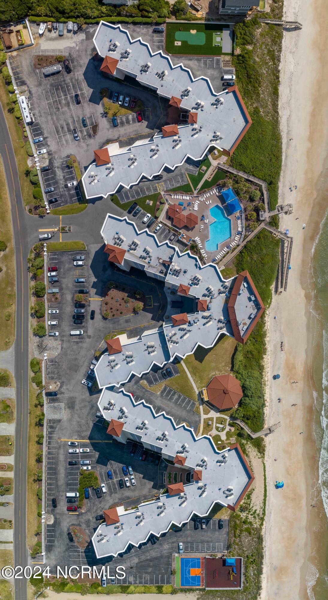 2000 New River Inlet Road, Unit 3408