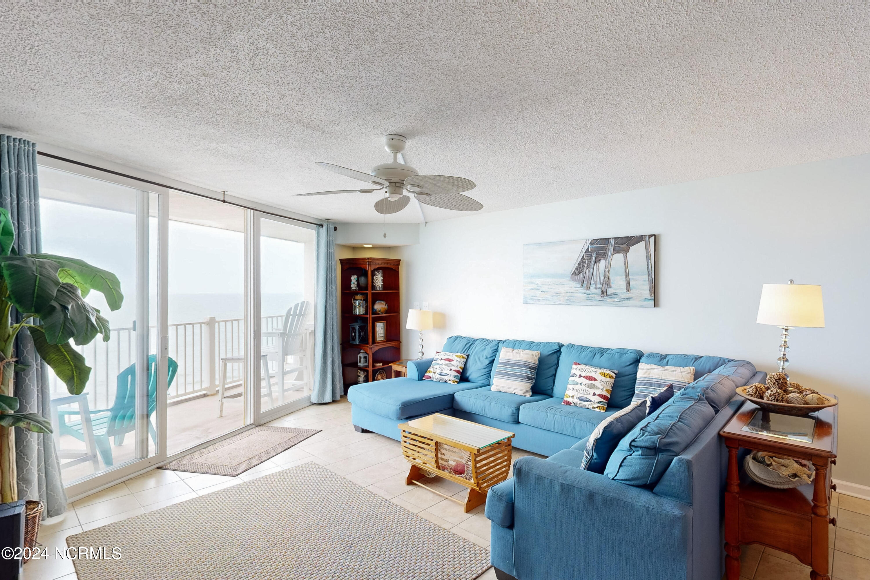 2000 New River Inlet Road, Unit 3408