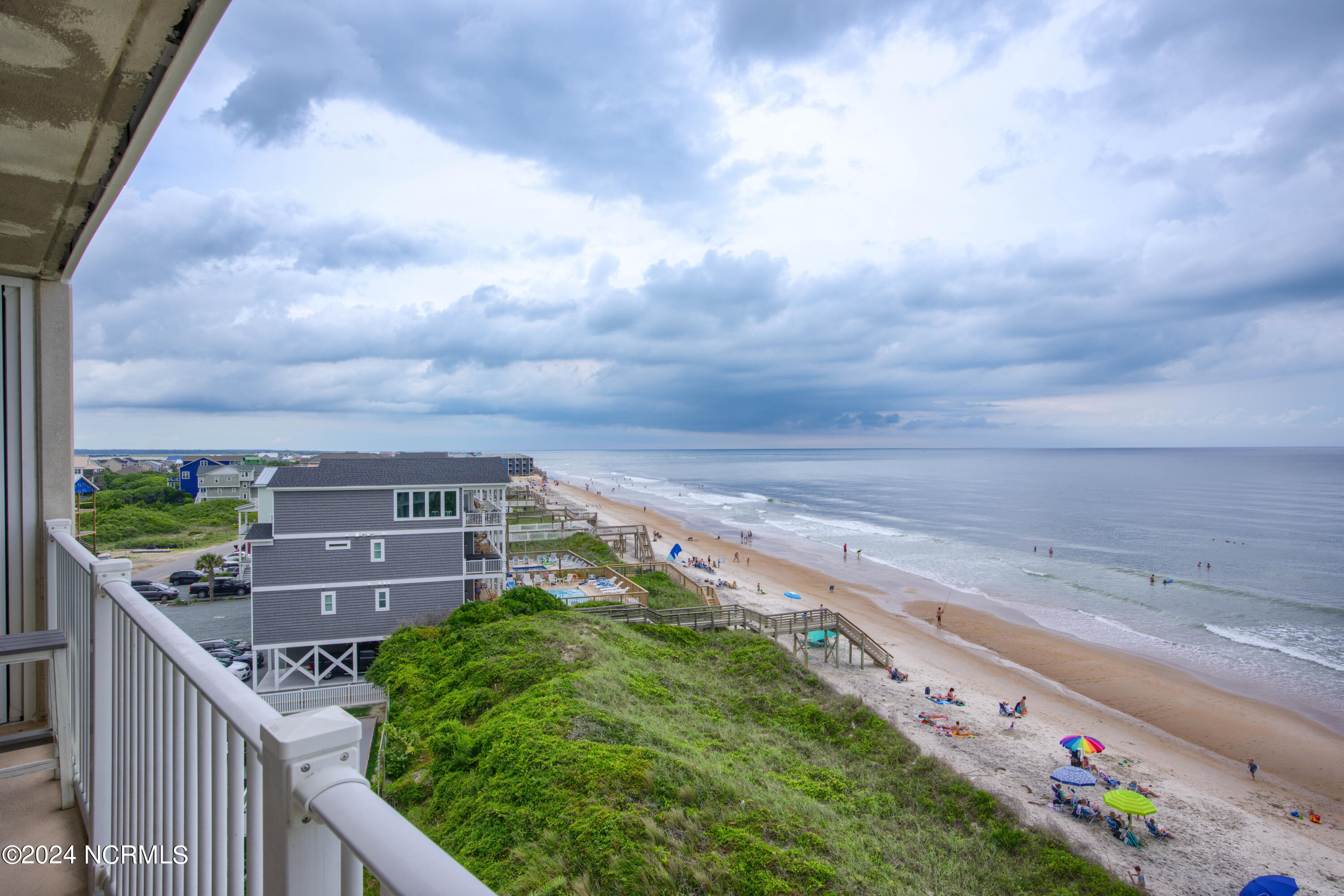 2000 New River Inlet Road, Unit 3408