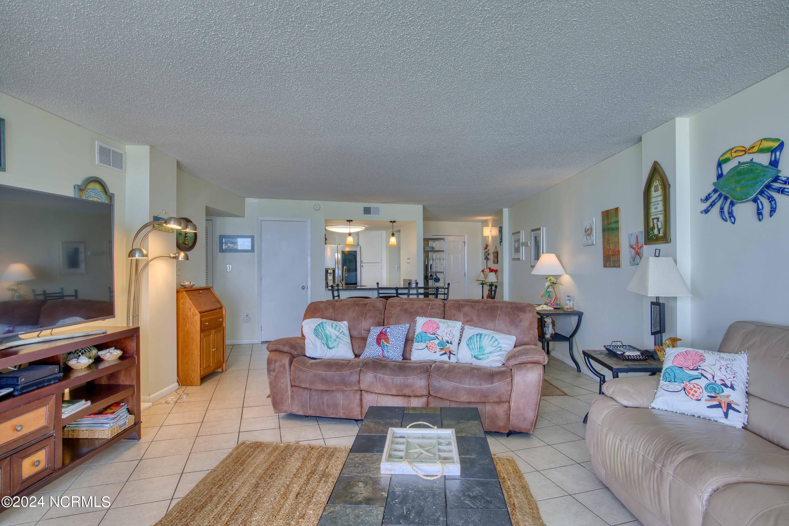 2000 New River Inlet Road Road, Unit 2107