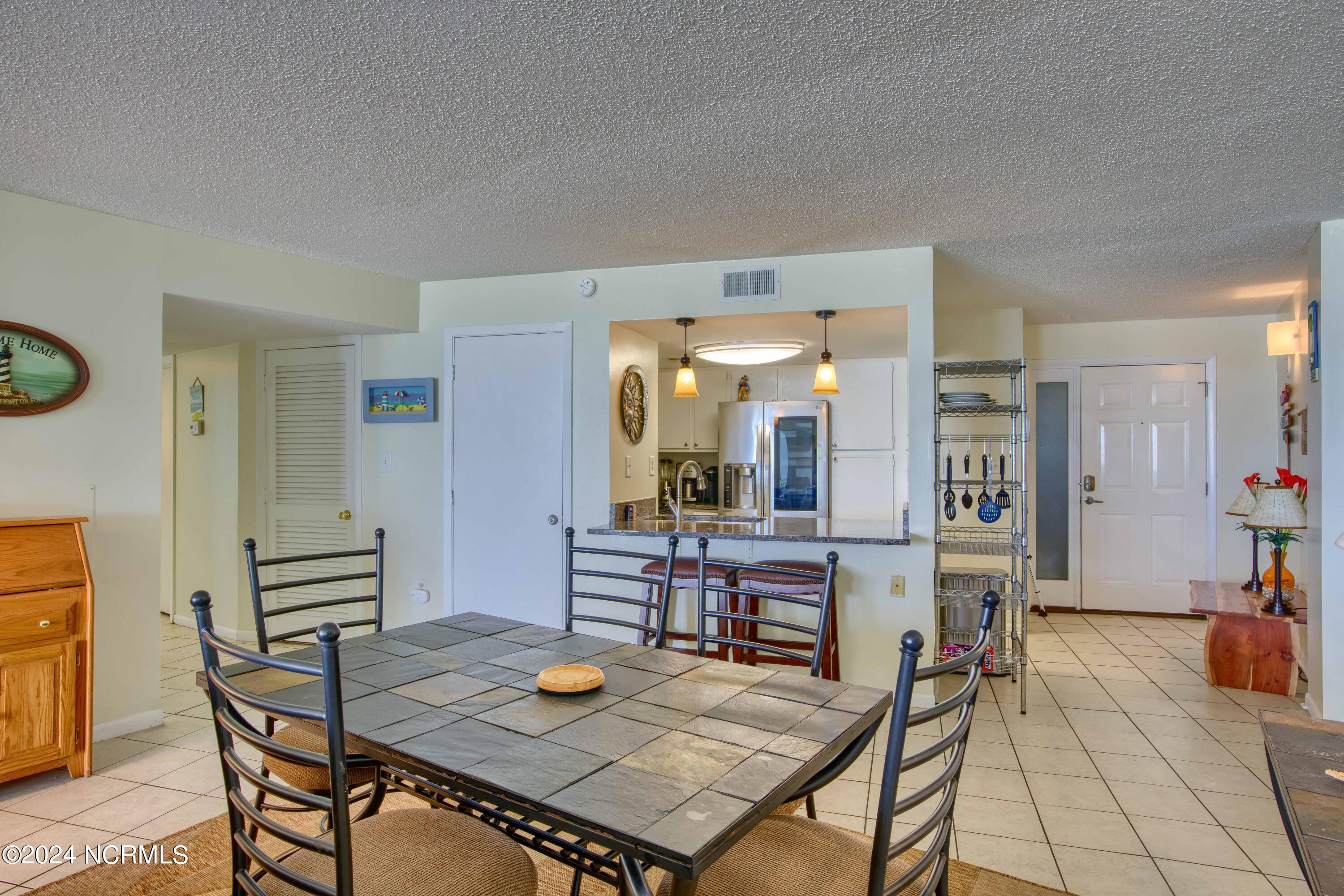 2000 New River Inlet Road Road, Unit 2107